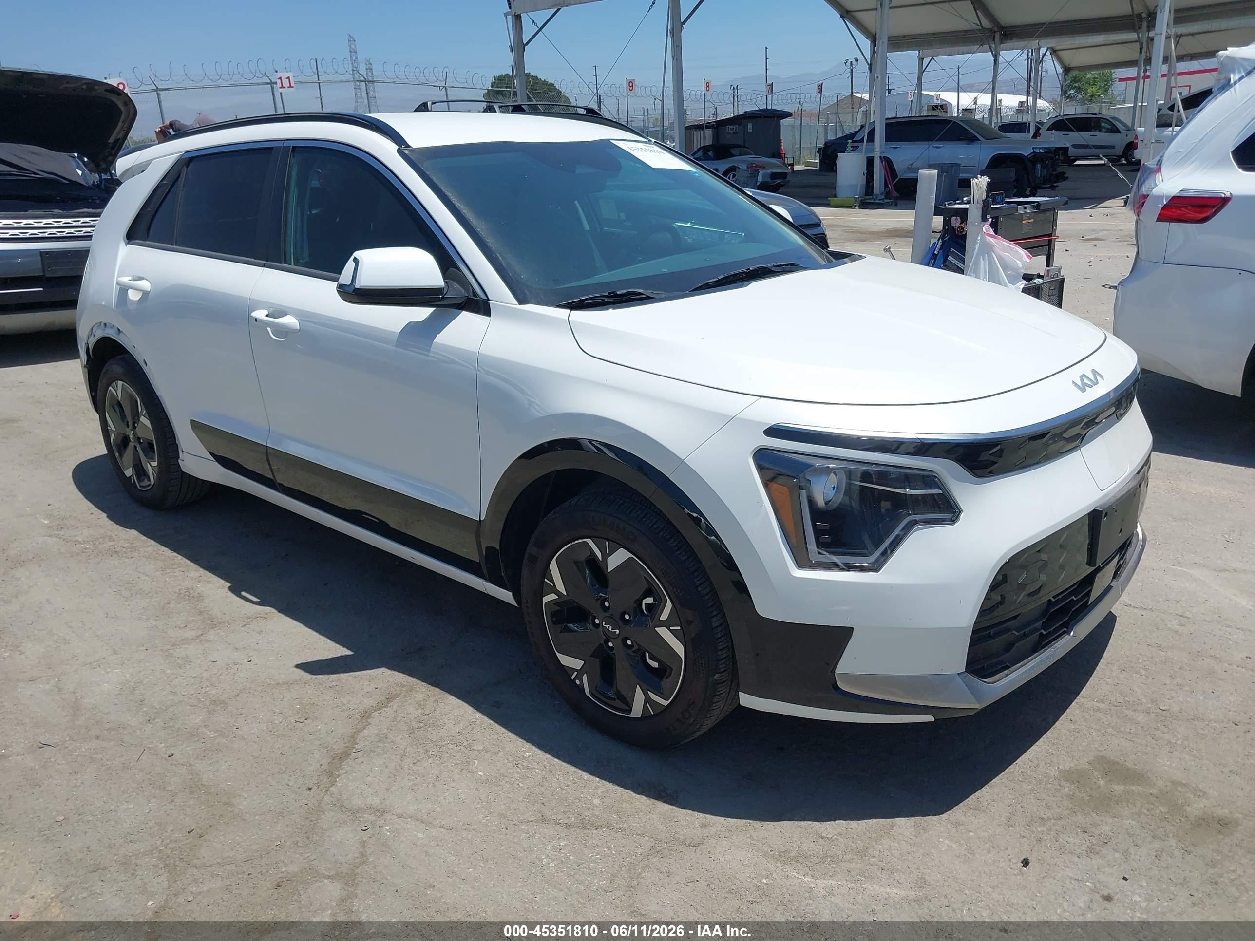 2025 Kia Niro Wind, VIN KNDCR3L18S5141610 — Rear end