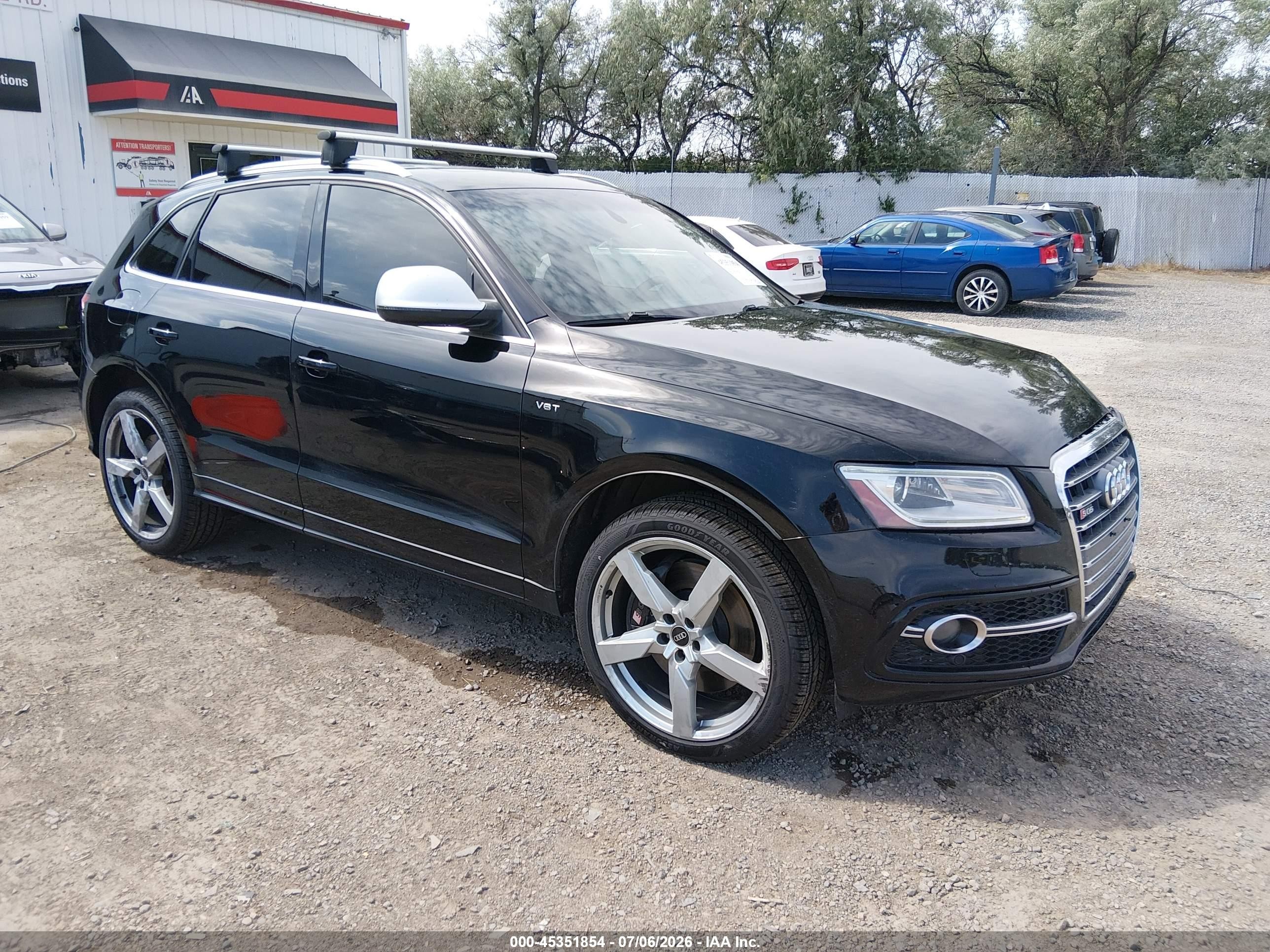 2014 Audi SQ5 Prestige, VIN WA1VGAFP4EA035292 — Перед