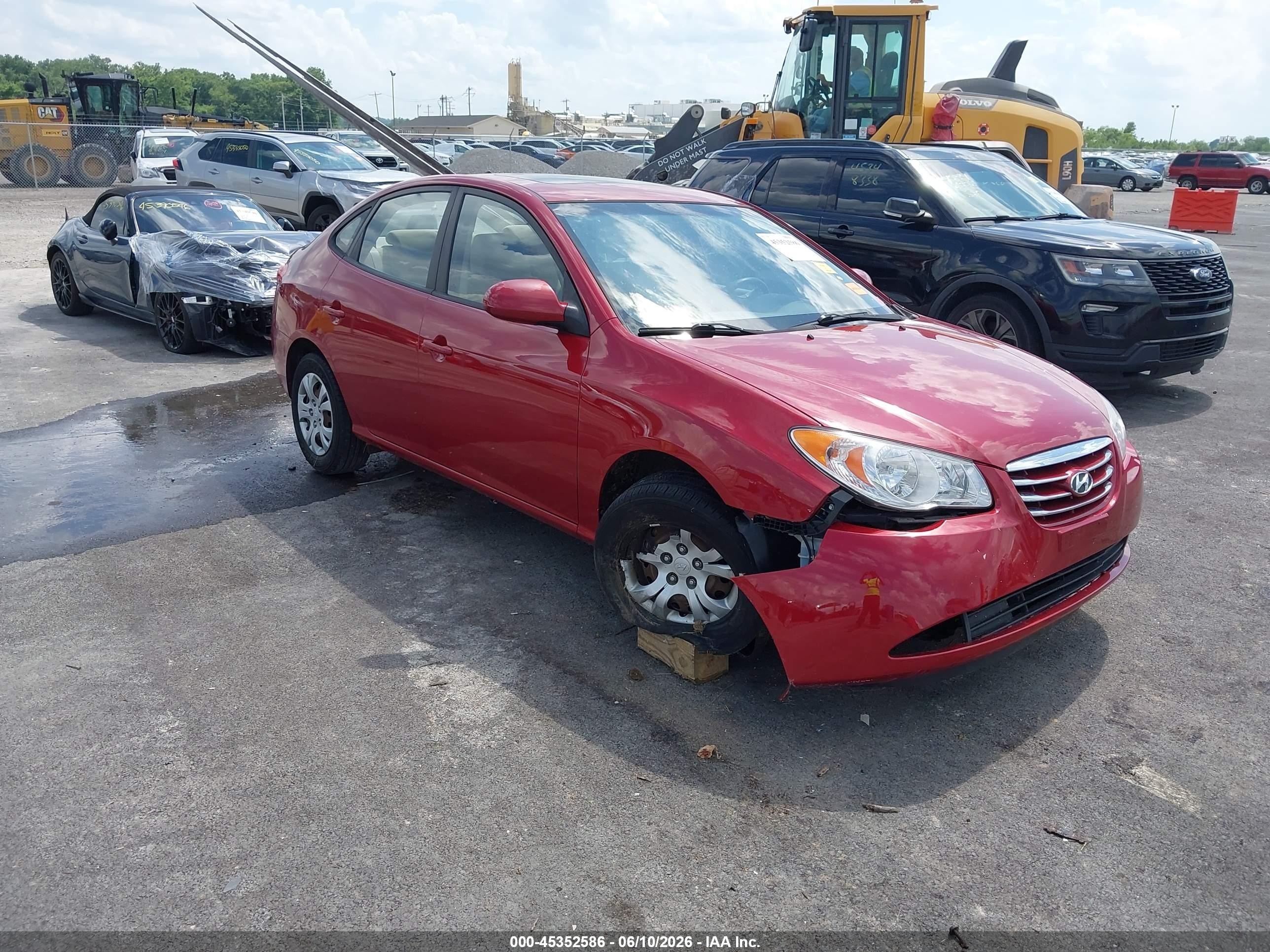 2010 Hyundai Elantra GLS, VIN KMHDU4ADXAU984844 — Front end