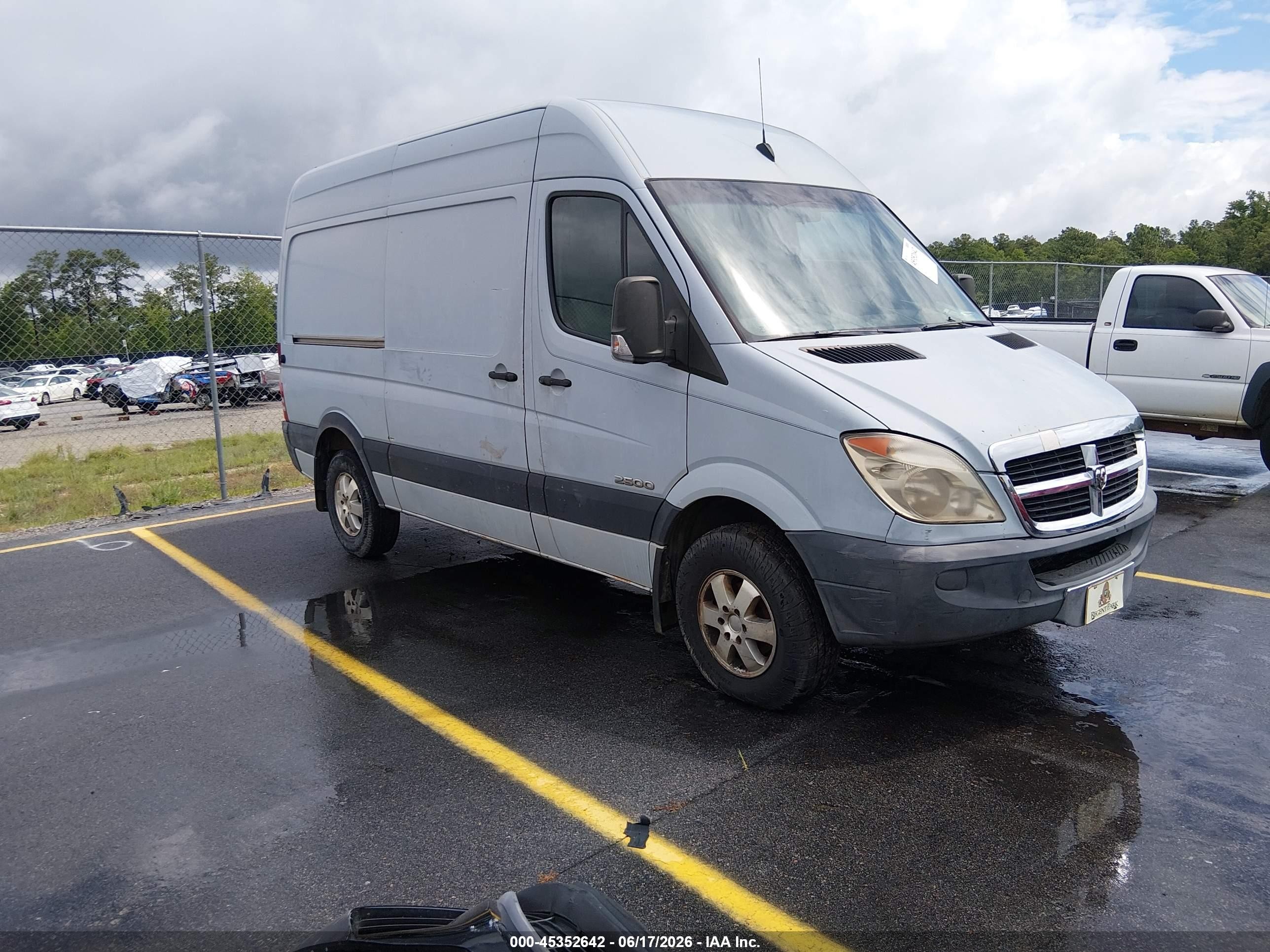 2008 Dodge Sprinter, VIN WD0PE745X85305249 — Normal wear