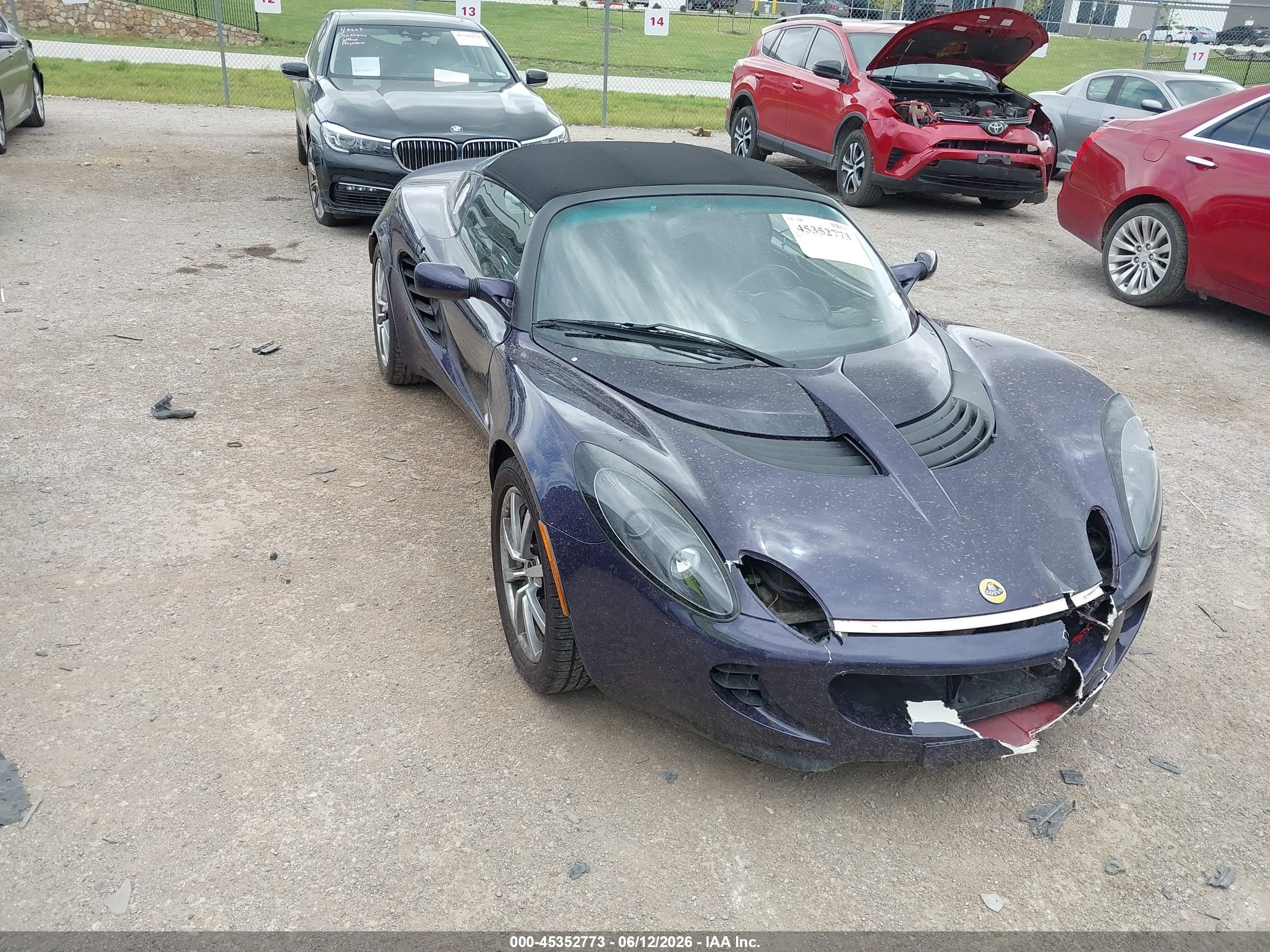2006 Lotus Elise, VIN SCCPC11106HL30569 — Перед