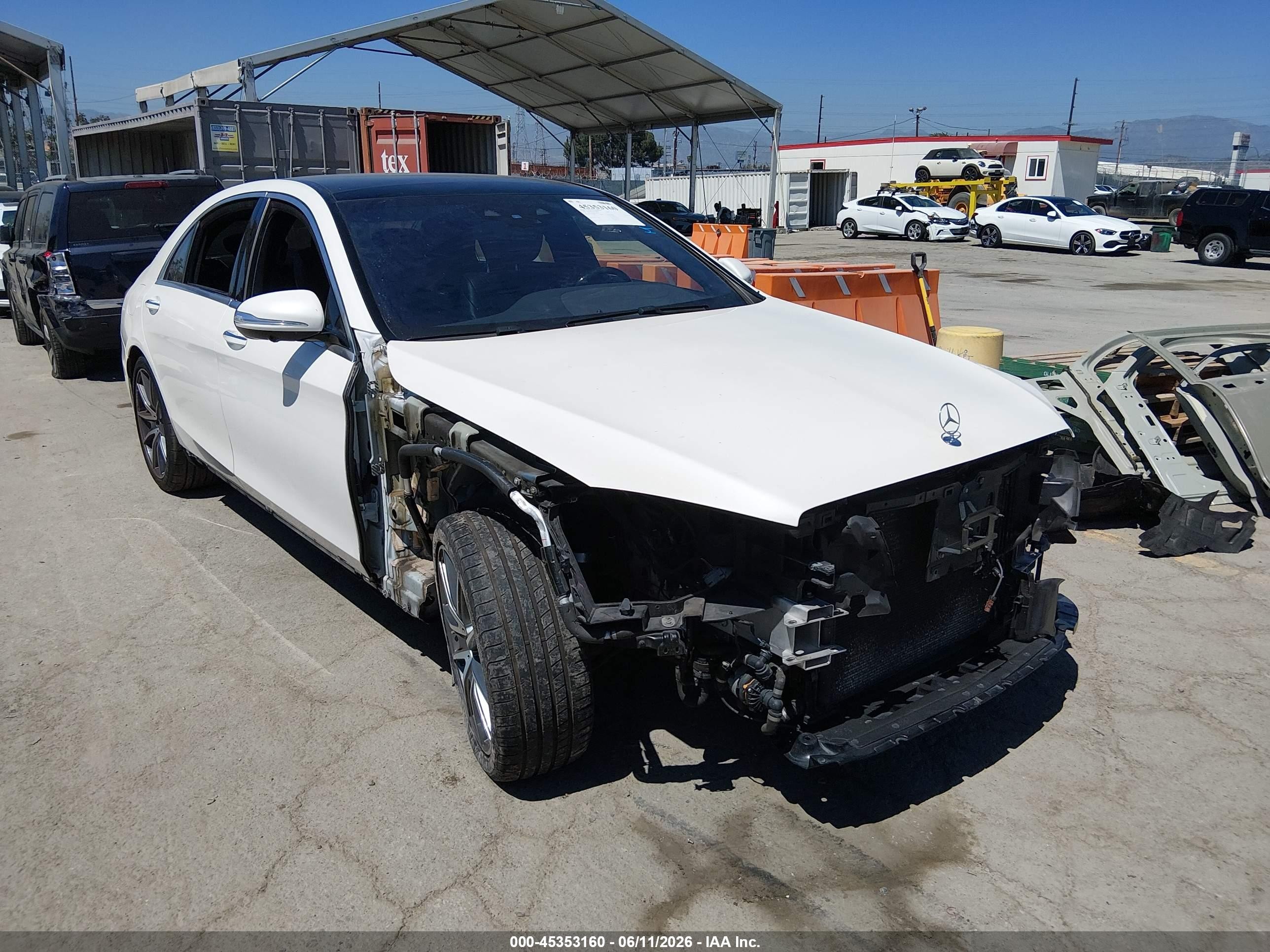 2018 Mercedes-Benz S 450, VIN WDDUG6GB8JA364756 — Front end