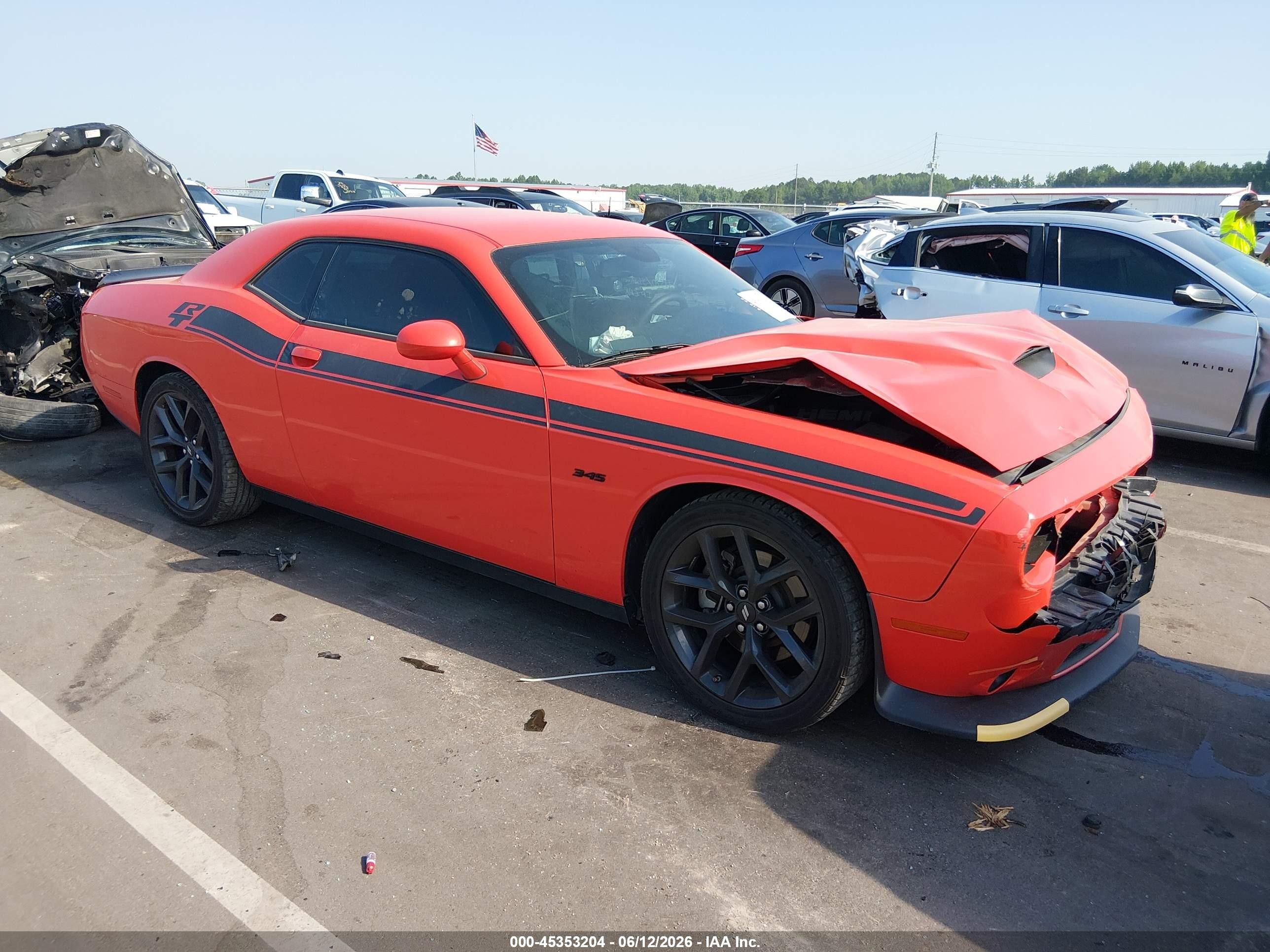 2023 Dodge Challenger R/T, VIN 2C3CDZBT6PH638194 — Front end