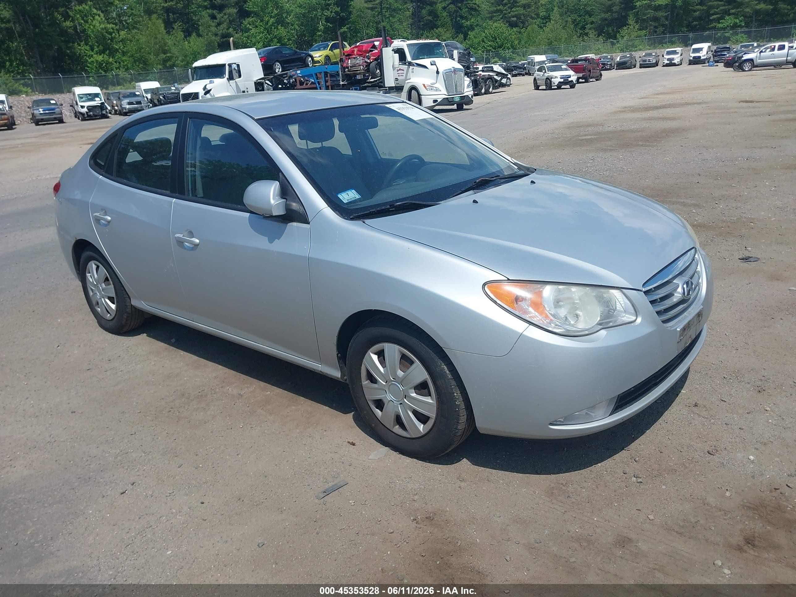 2010 Hyundai Elantra GLS, VIN KMHDU4AD9AU876859 — Normal wear