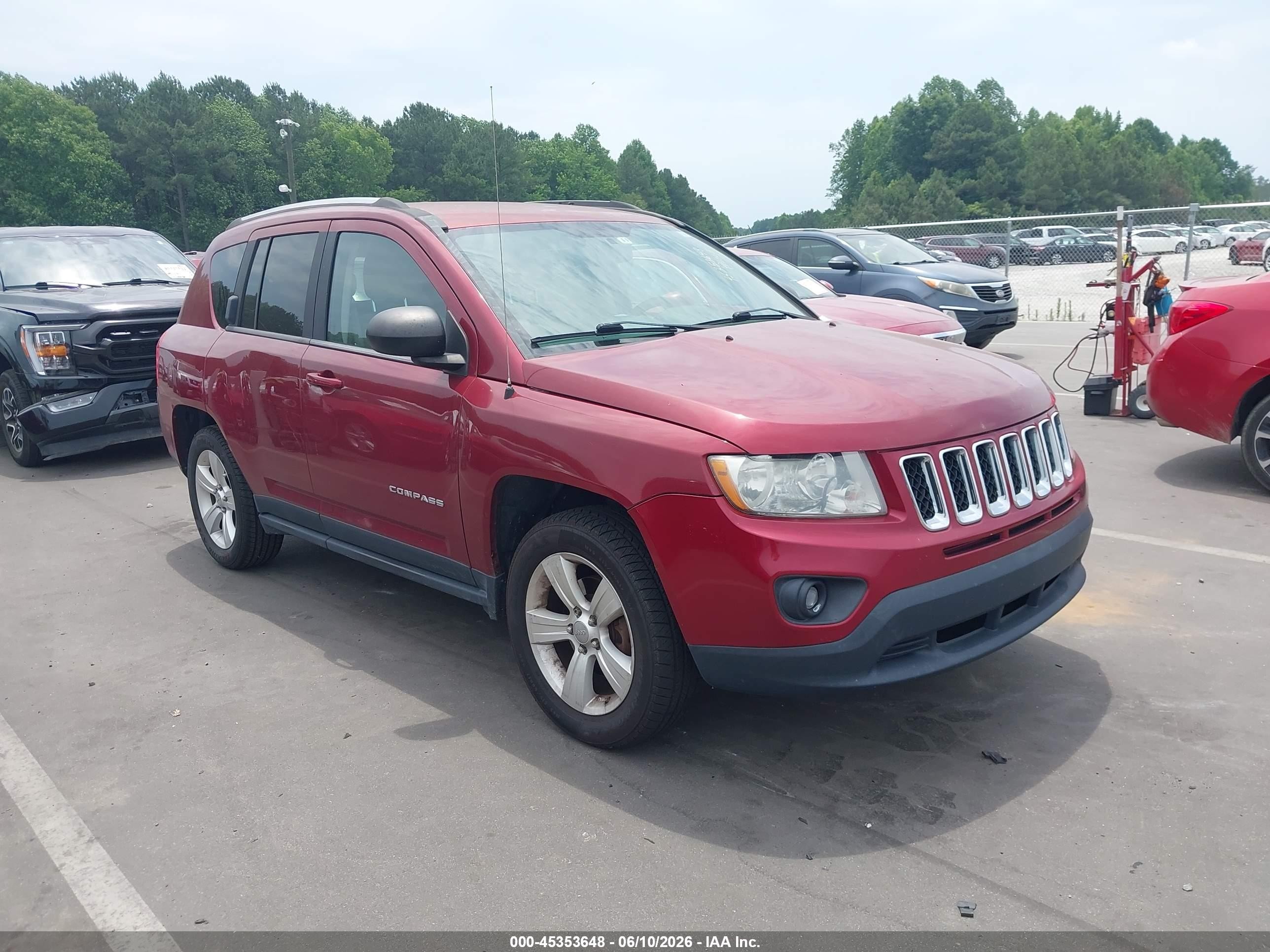 2012 Jeep Compass Sport, VIN 1C4NJCBA9CD660240 — Normal wear