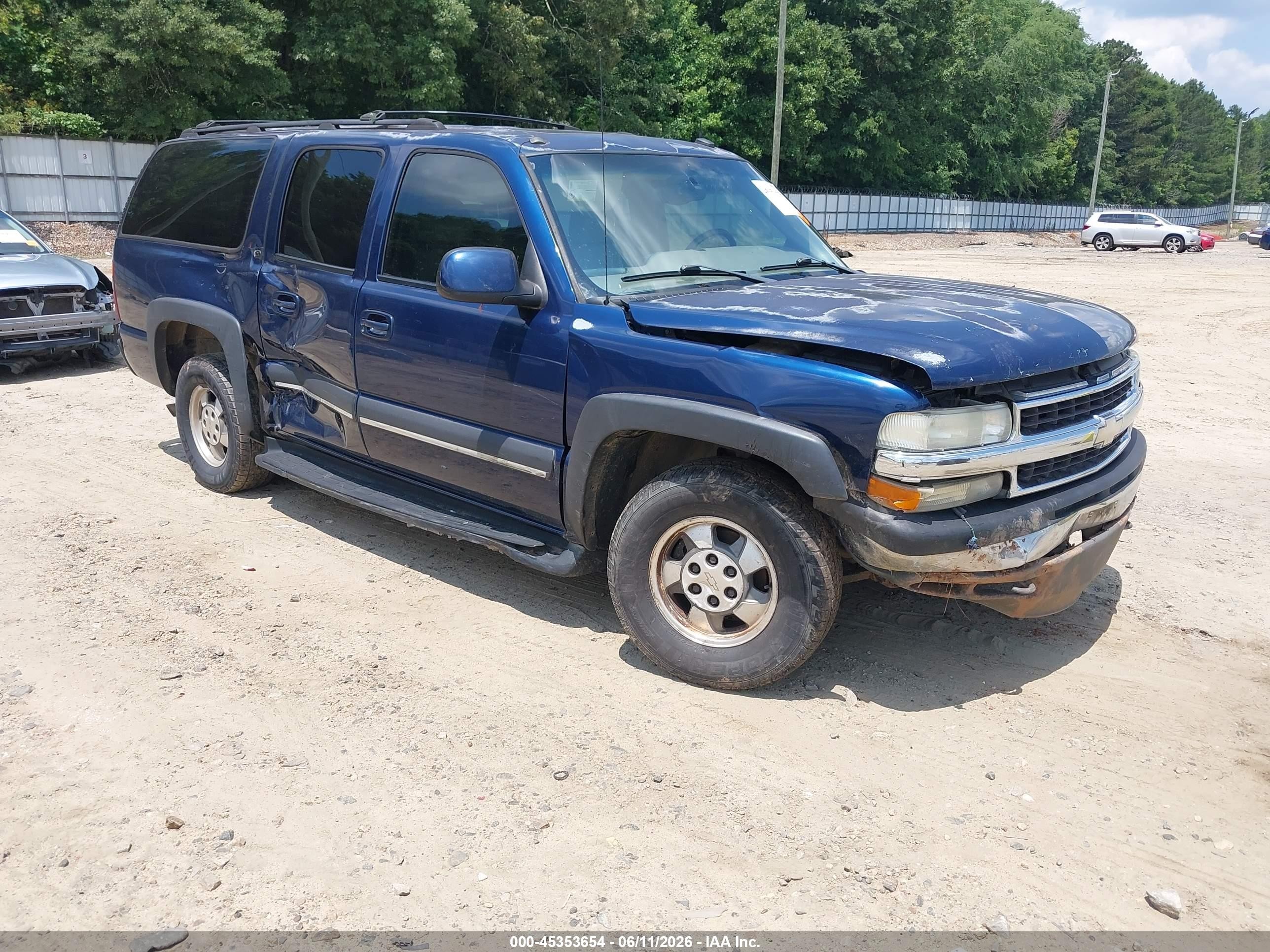 2002 Chevrolet Suburban LT, VIN 1GNEC16Z12J303494 — Undercarriage