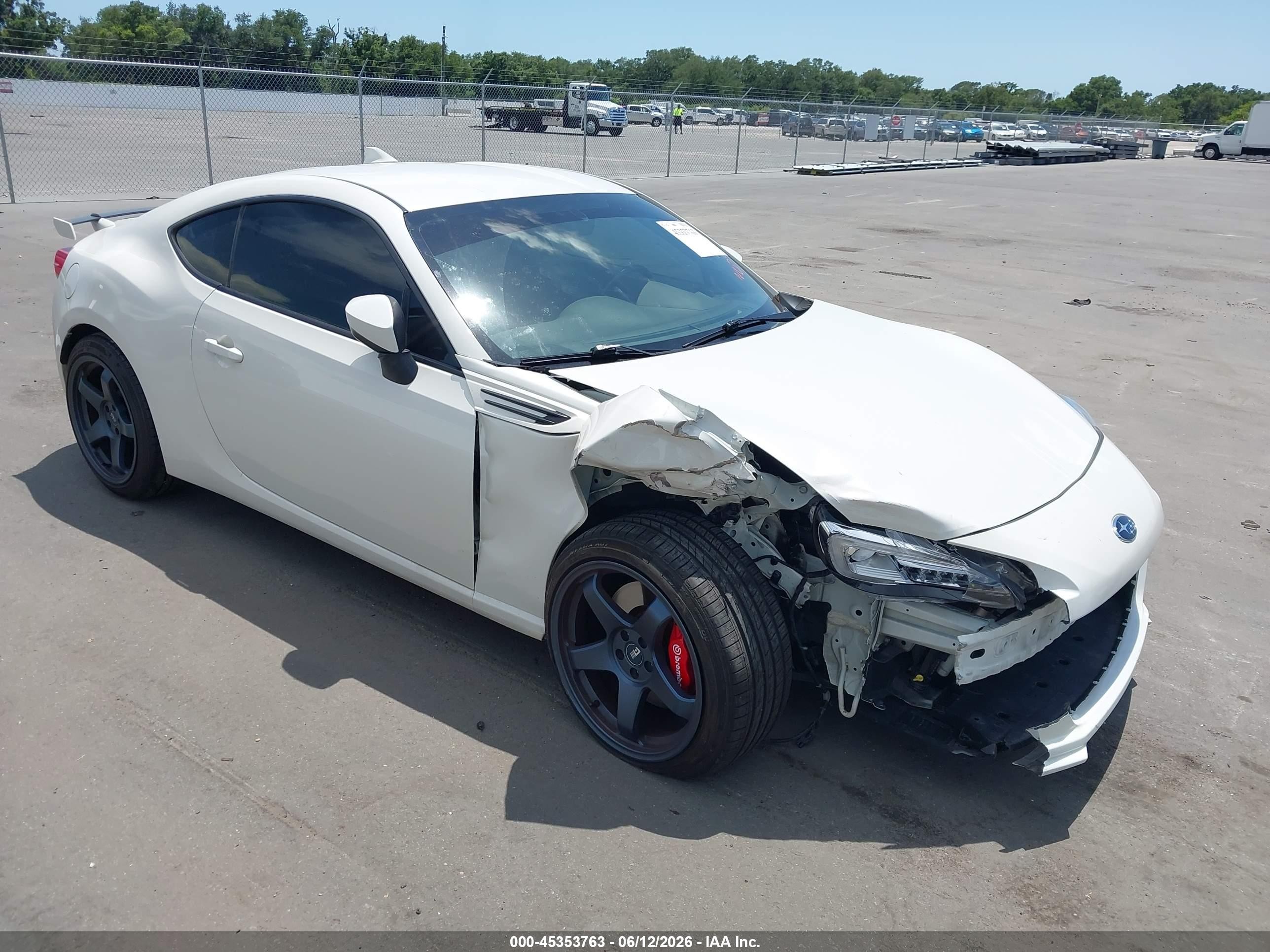 2020 Subaru BRZ Limited, VIN JF1ZCAC13L9703283 — Front end