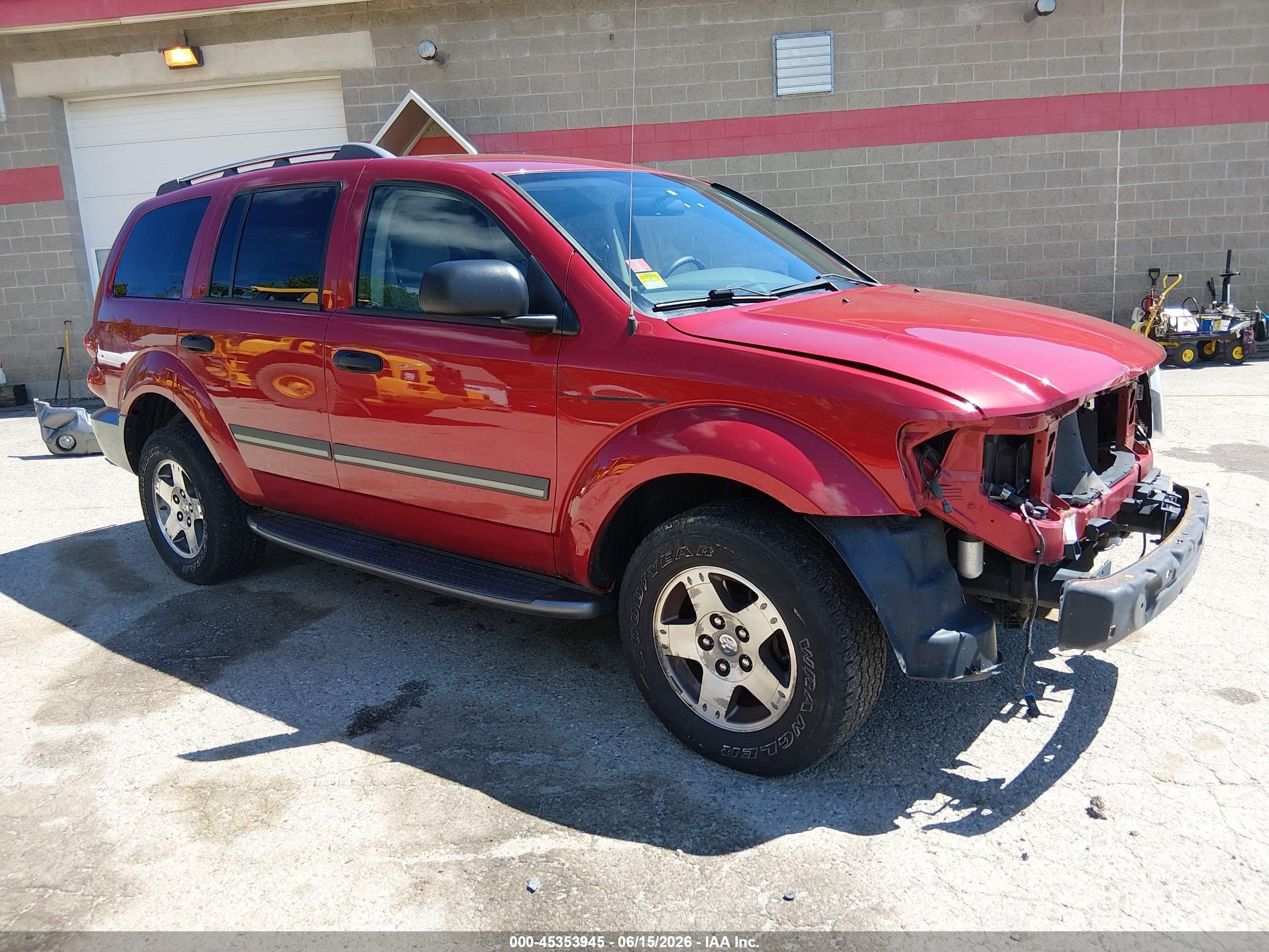 2008 Dodge Durango Adventurer, VIN 1D8HB68268F114777 — Front end