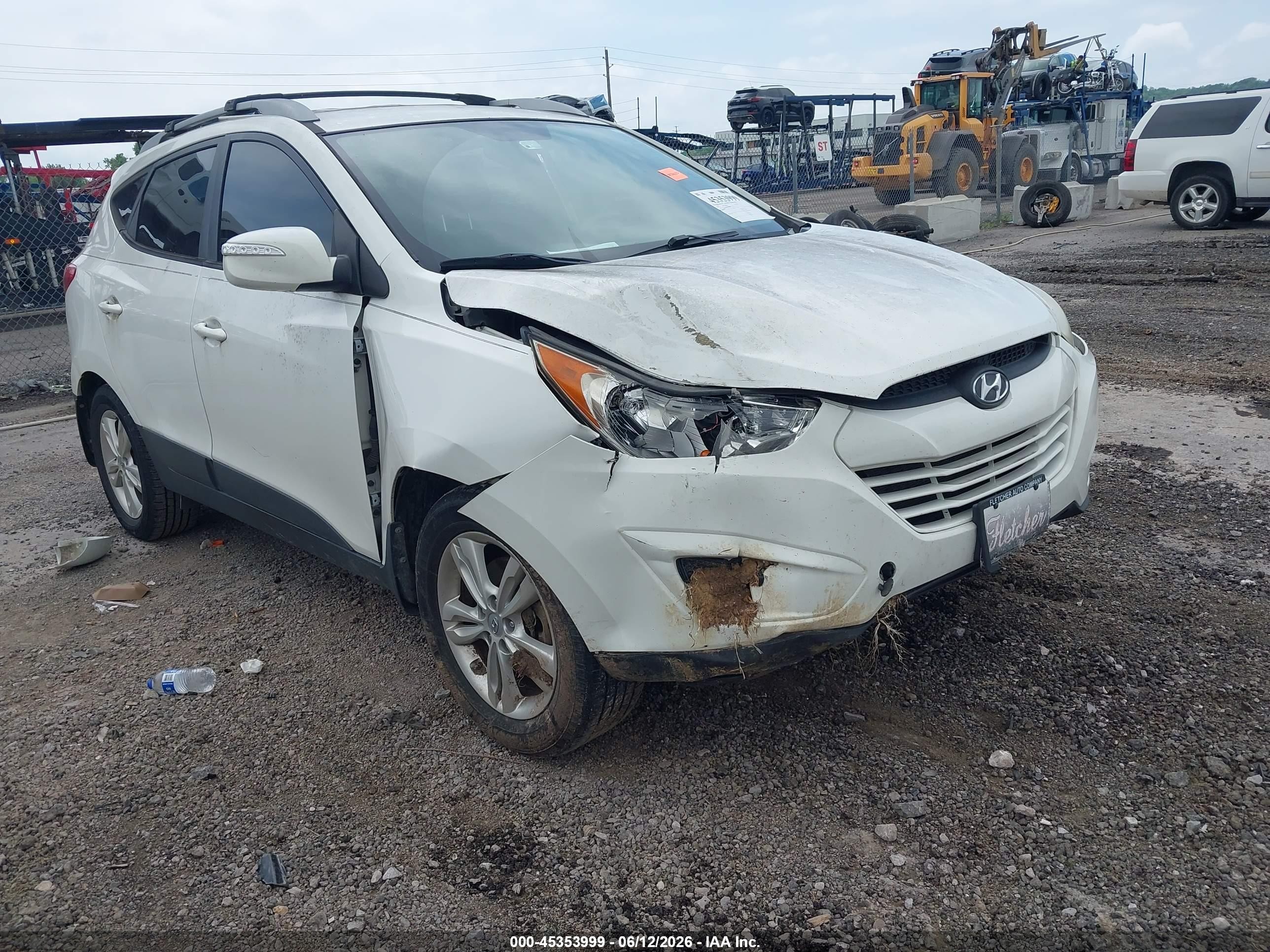 2012 Hyundai Tucson Limited, VIN KM8JU3AC7CU489038 — Side