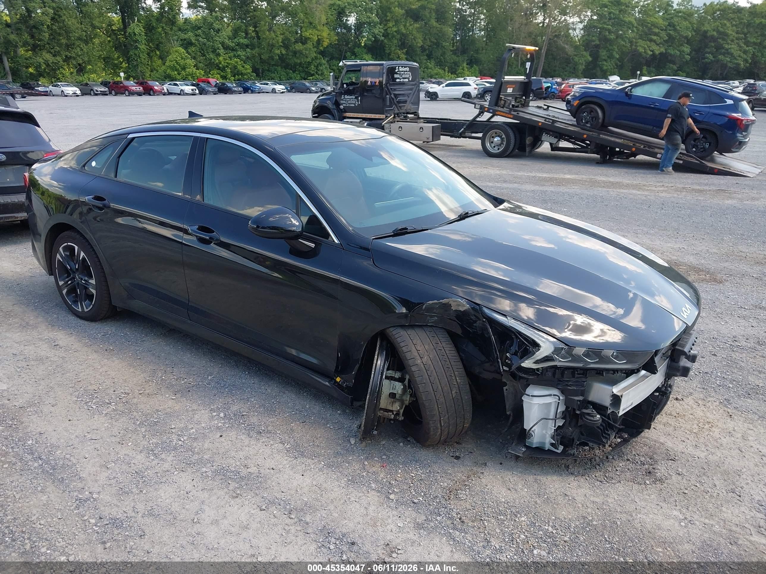 2023 Kia K5 GT-Line, VIN 5XXG64J23PG218804 — Front end