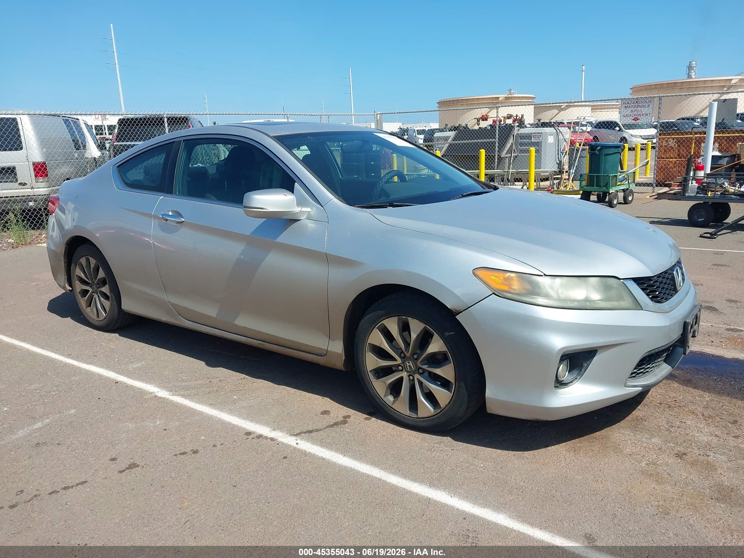2014 Honda Accord EX, VIN 1HGCT1B79EA016771 — Undercarriage