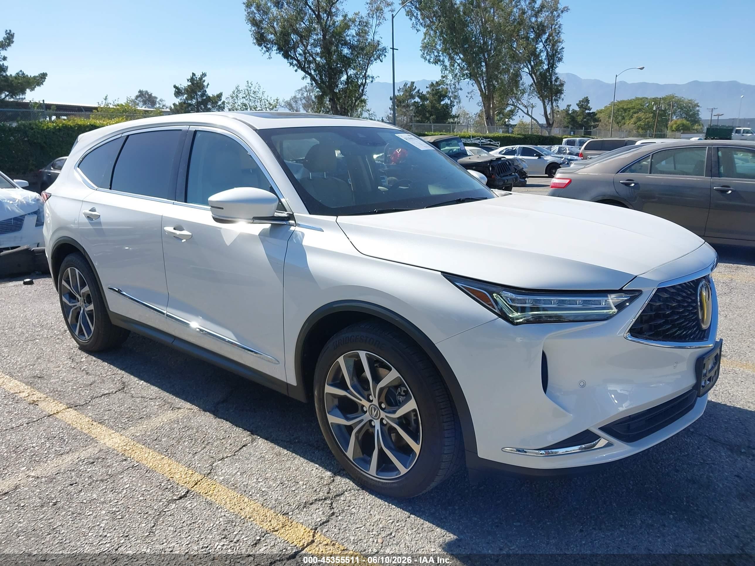 2023 Acura MDX Technology, VIN 5J8YD9H42PL004239 — Side