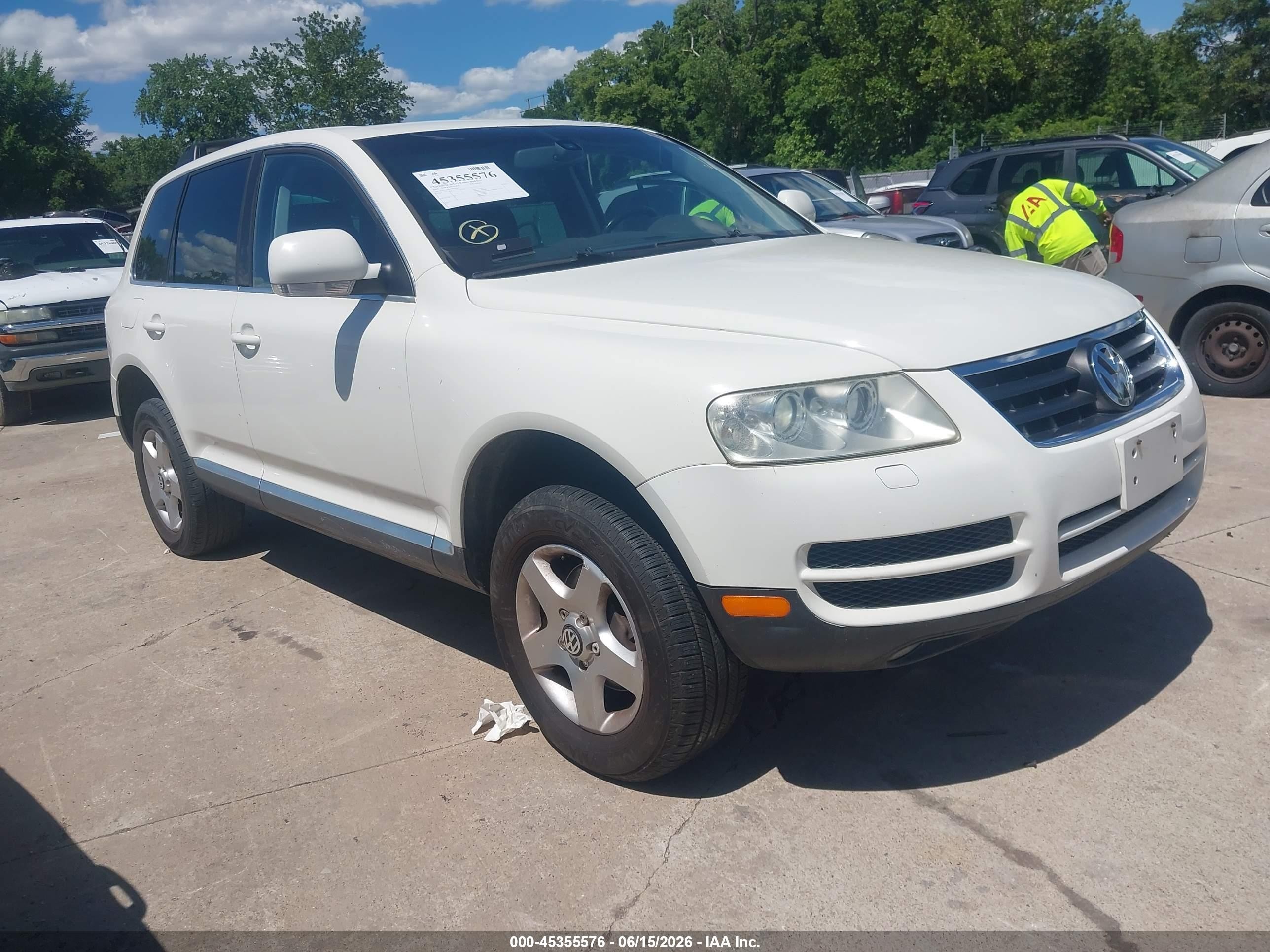 2004 Volkswagen Touareg, VIN WVGBC67L94D034693 — Normal wear