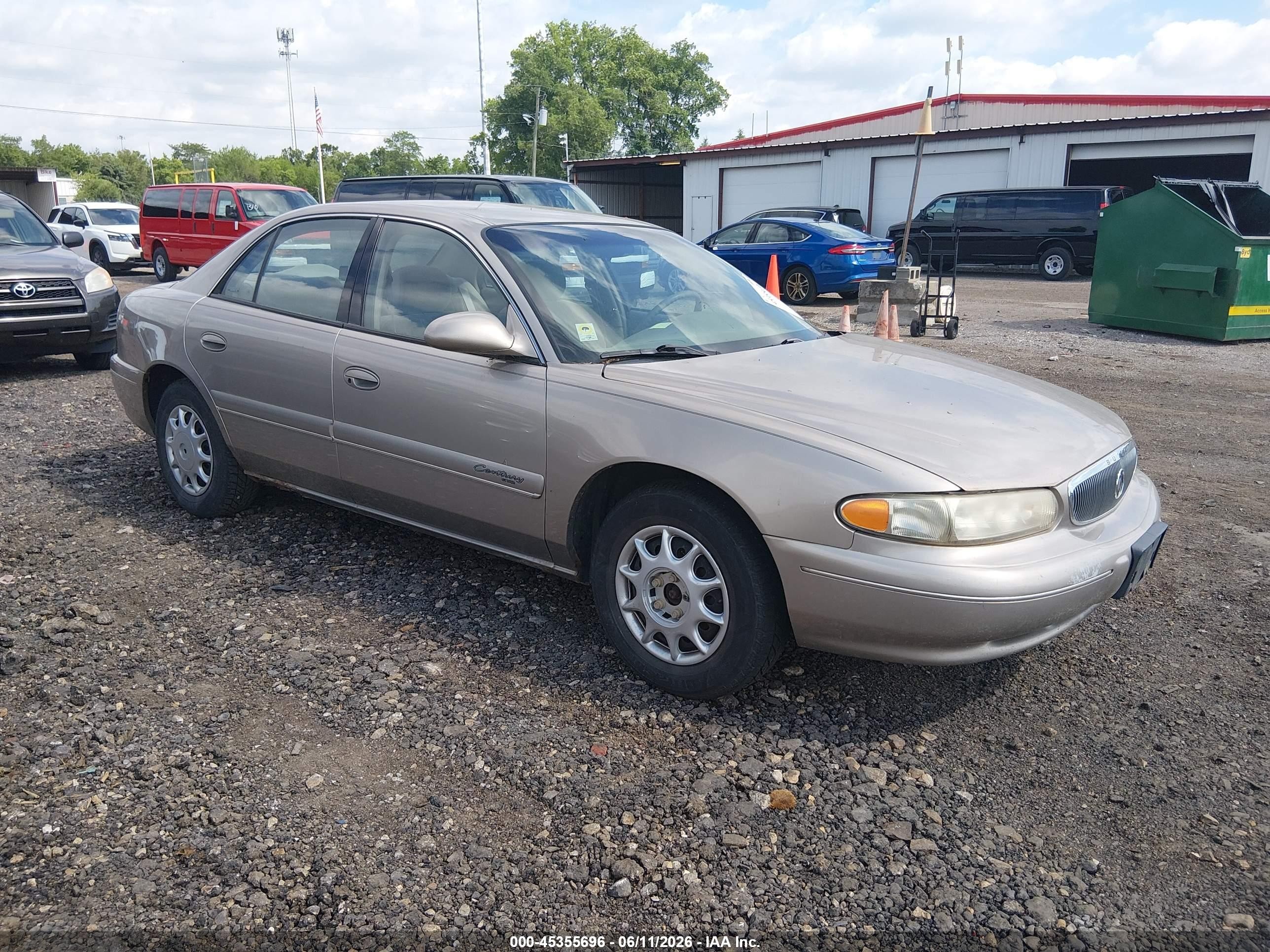 2001 Buick Century Custom, VIN 2G4WS52J411176946 — Перед