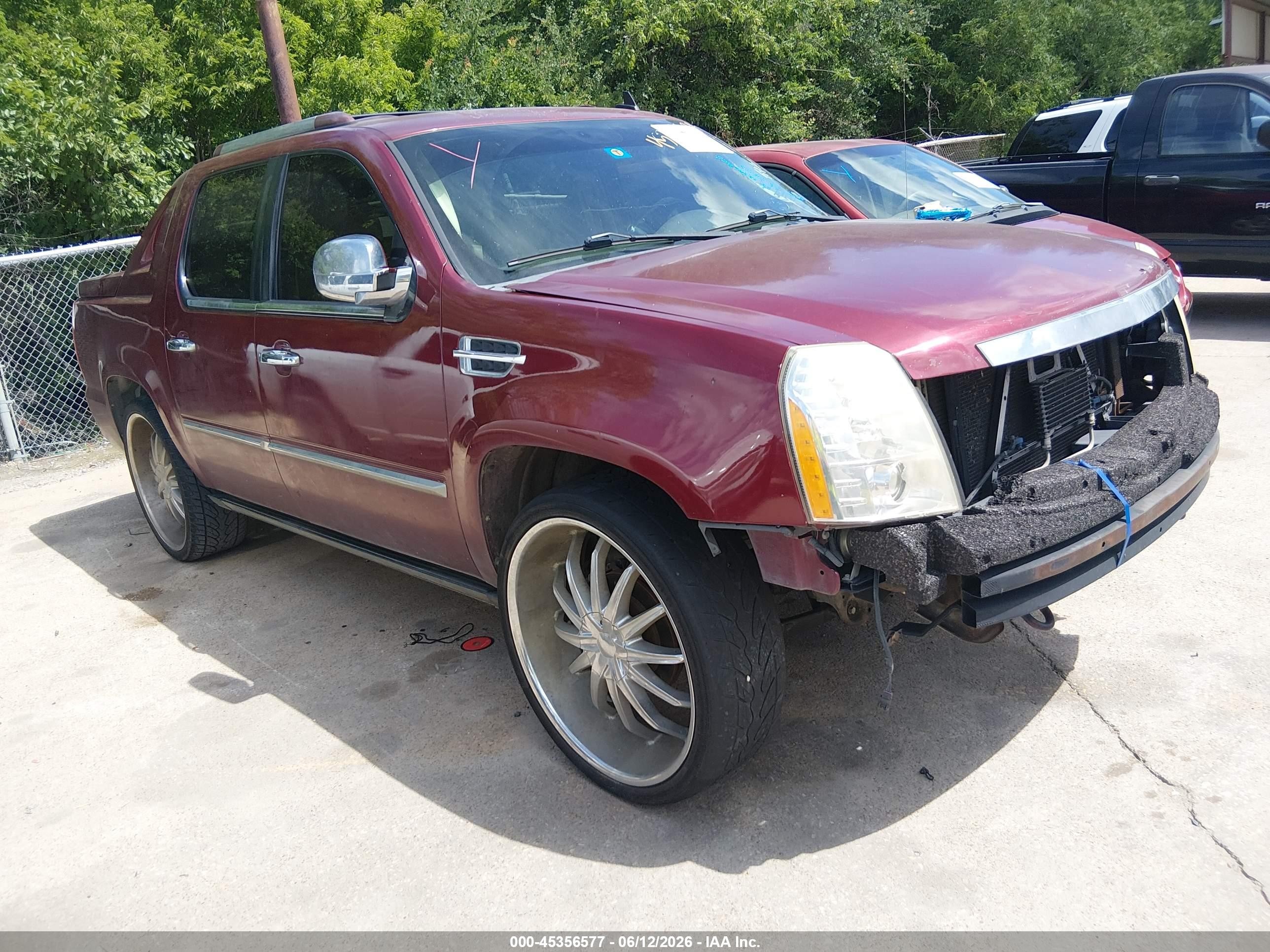 2008 Cadillac Escalade EXT, VIN 3GYFK62858G229172 — Normal wear