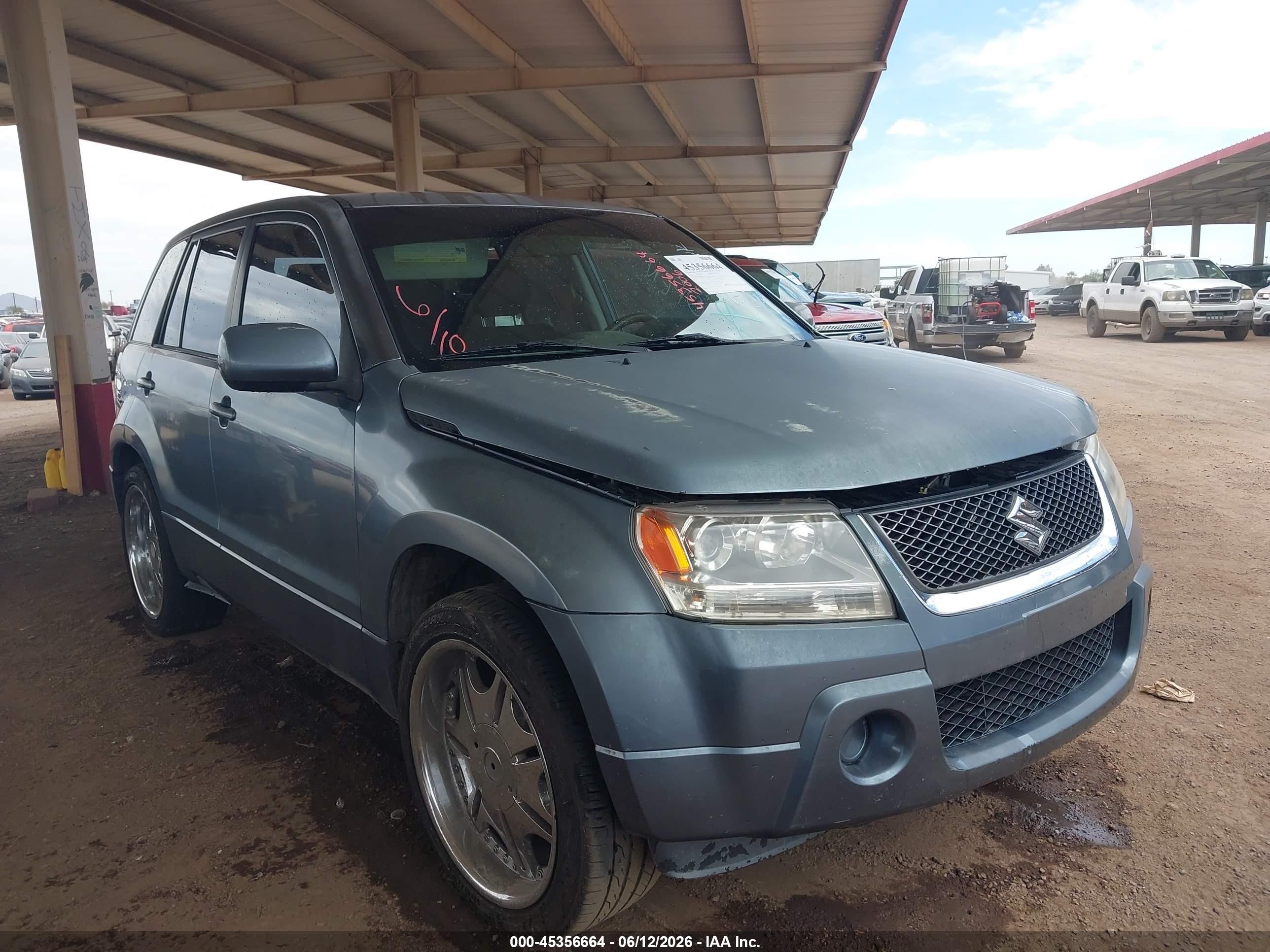 2006 Suzuki Grand Vitara, VIN JS3TE941864101022 — Normal wear