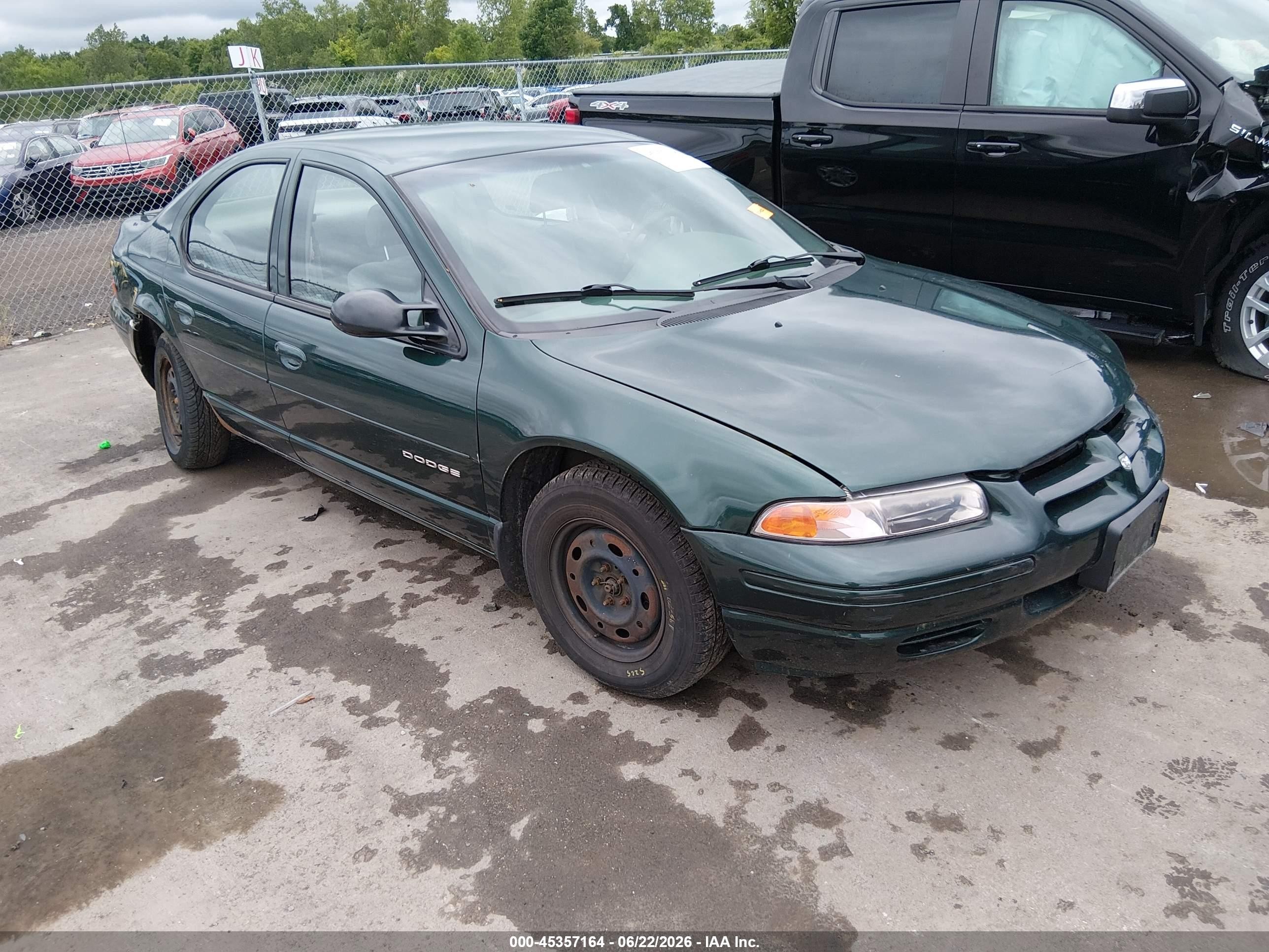 1999 Dodge Stratus, VIN 1B3EJ46X9XN689811 — Rear end