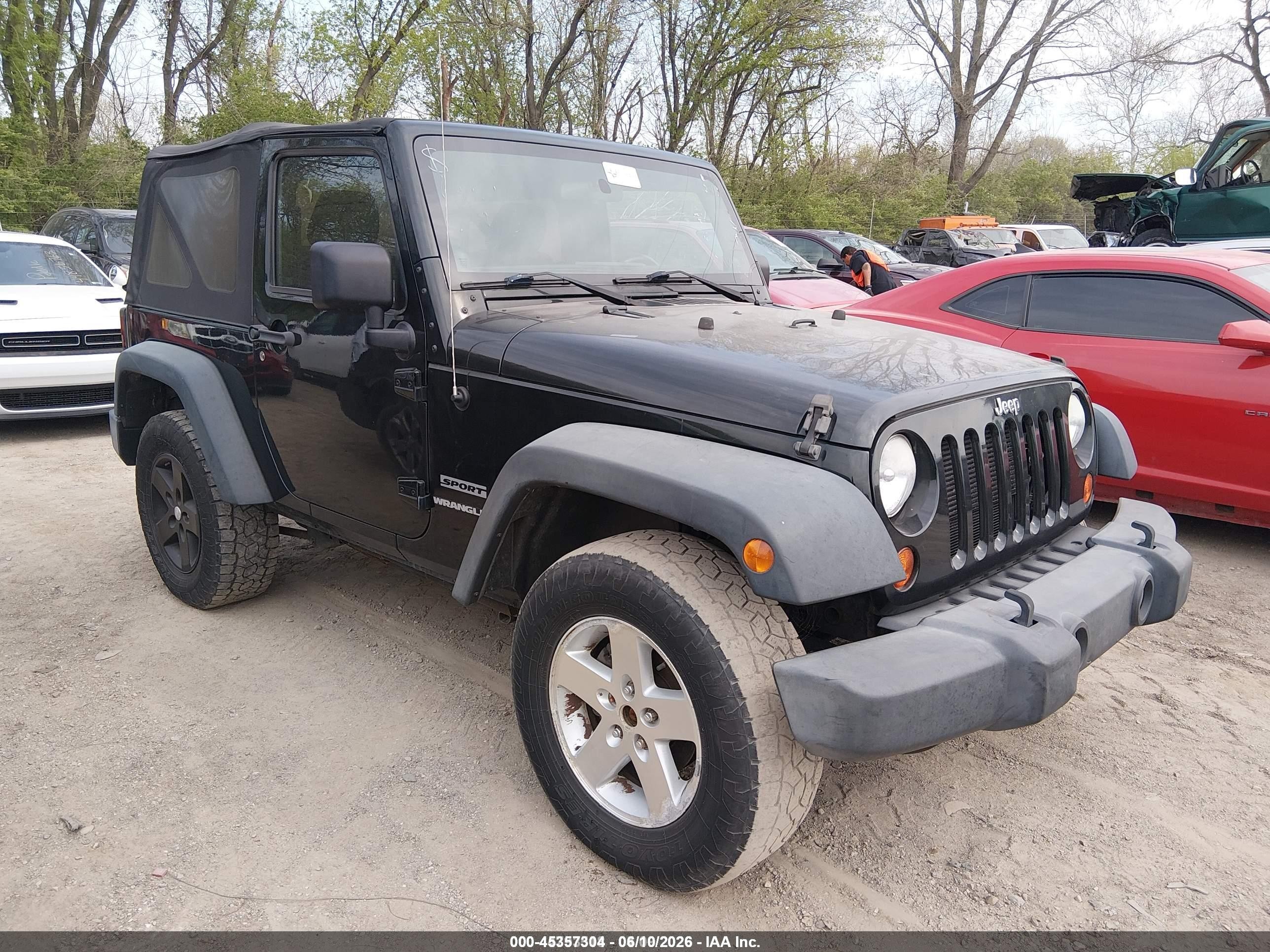 2012 Jeep Wrangler Sport, VIN 1C4AJWAGXCL256312 — Front end
