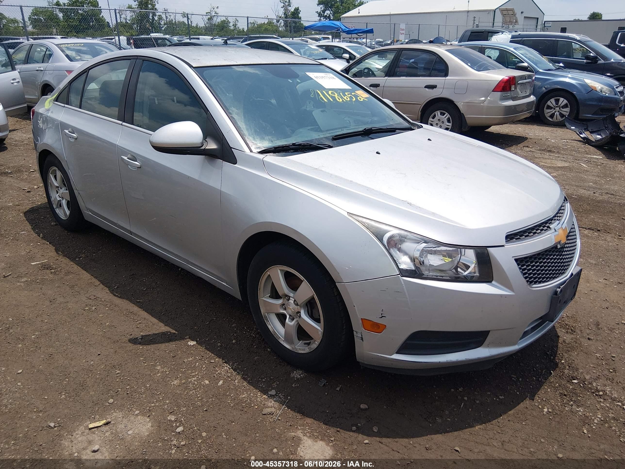 2014 Chevrolet Cruze 1LT, VIN 1G1PC5SB9E7340367 — Normal wear