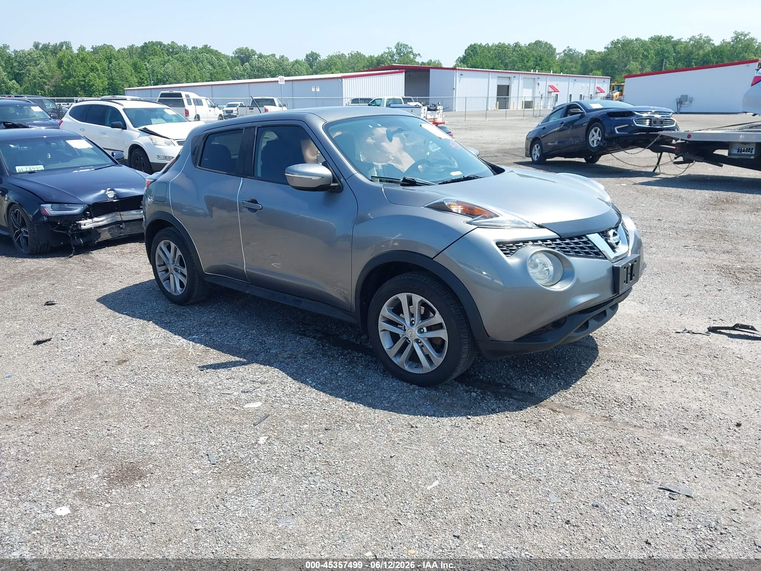 2016 Nissan Juke SL, VIN JN8AF5MV4GT658987 — Side