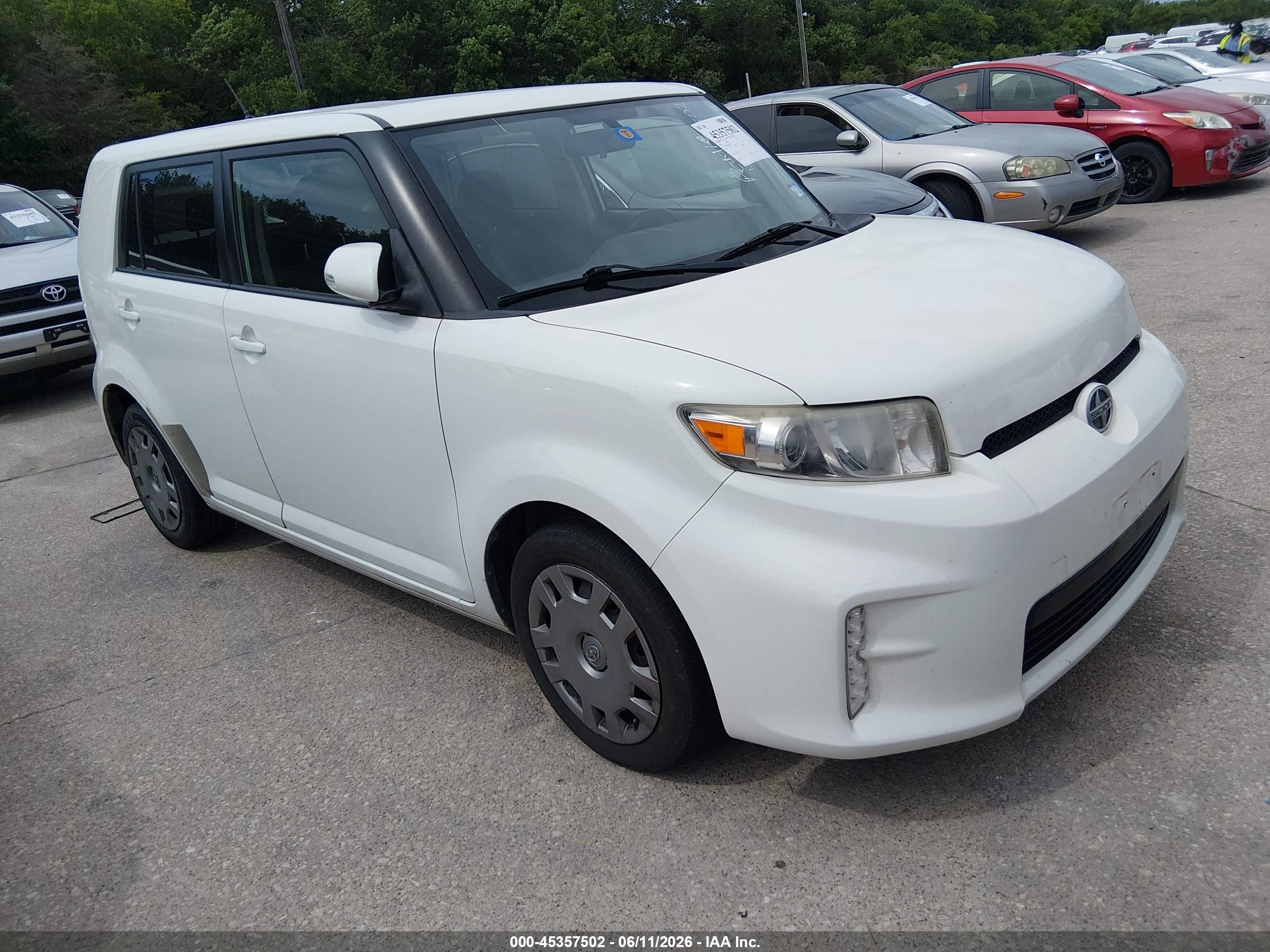 2014 Scion xB, VIN JTLZE4FEXEJ058870 — Normal wear