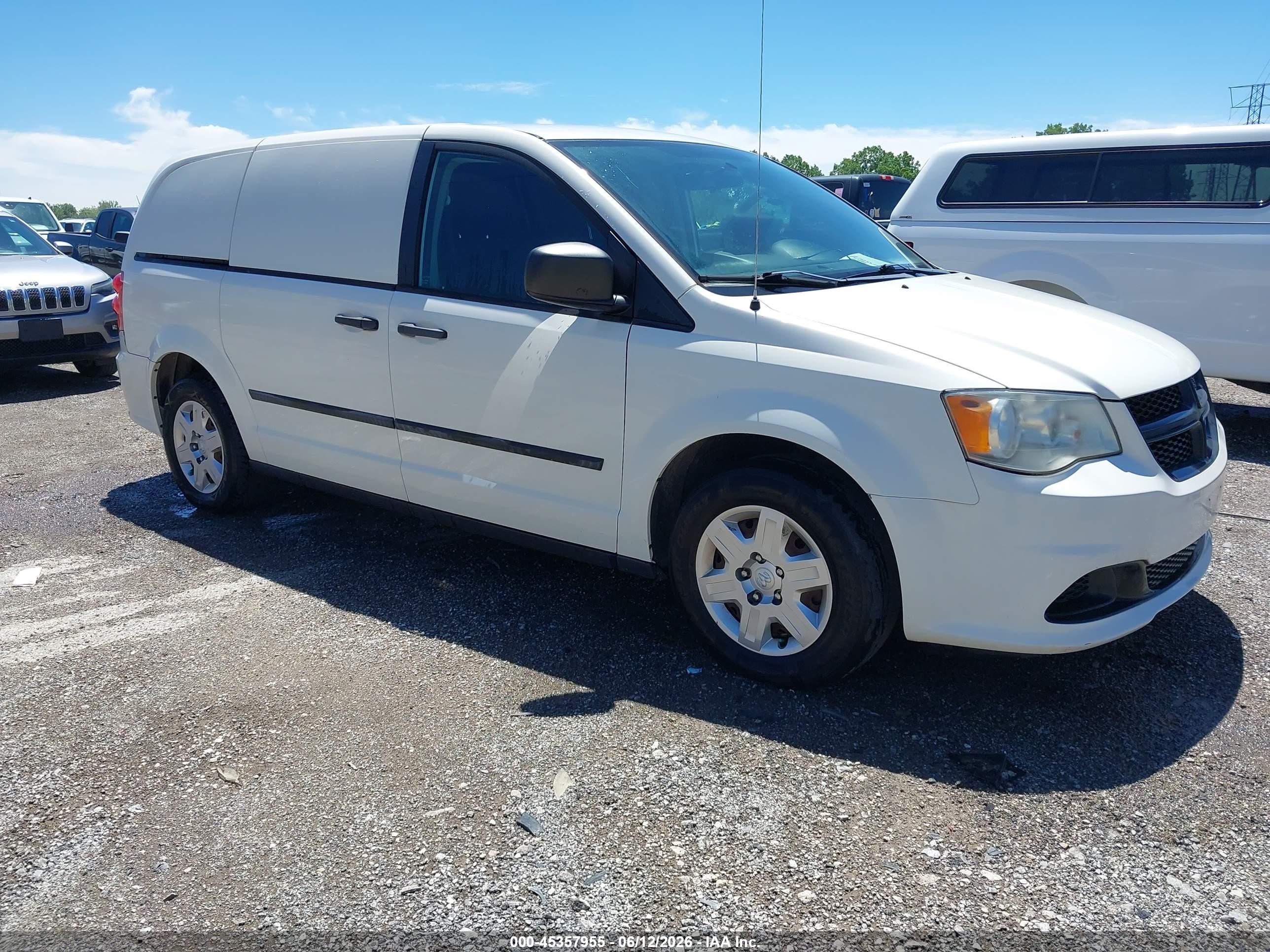 2013 Ram Cargo Van Tradesman, VIN 2C4JRGAG6DR672073 — Normal wear