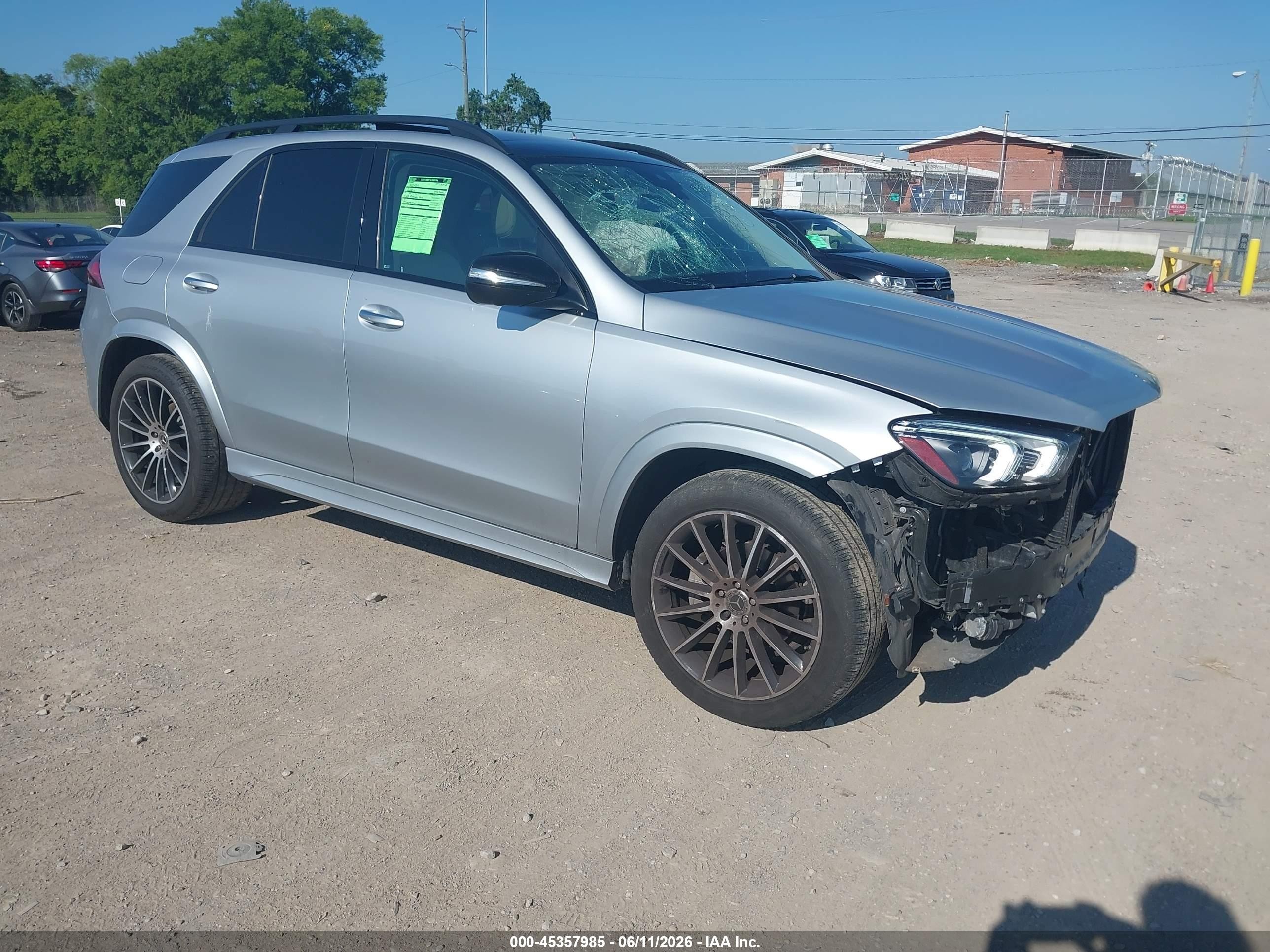 2023 Mercedes-Benz GLE 350, VIN 4JGFB4JB4PA883337 — Front end