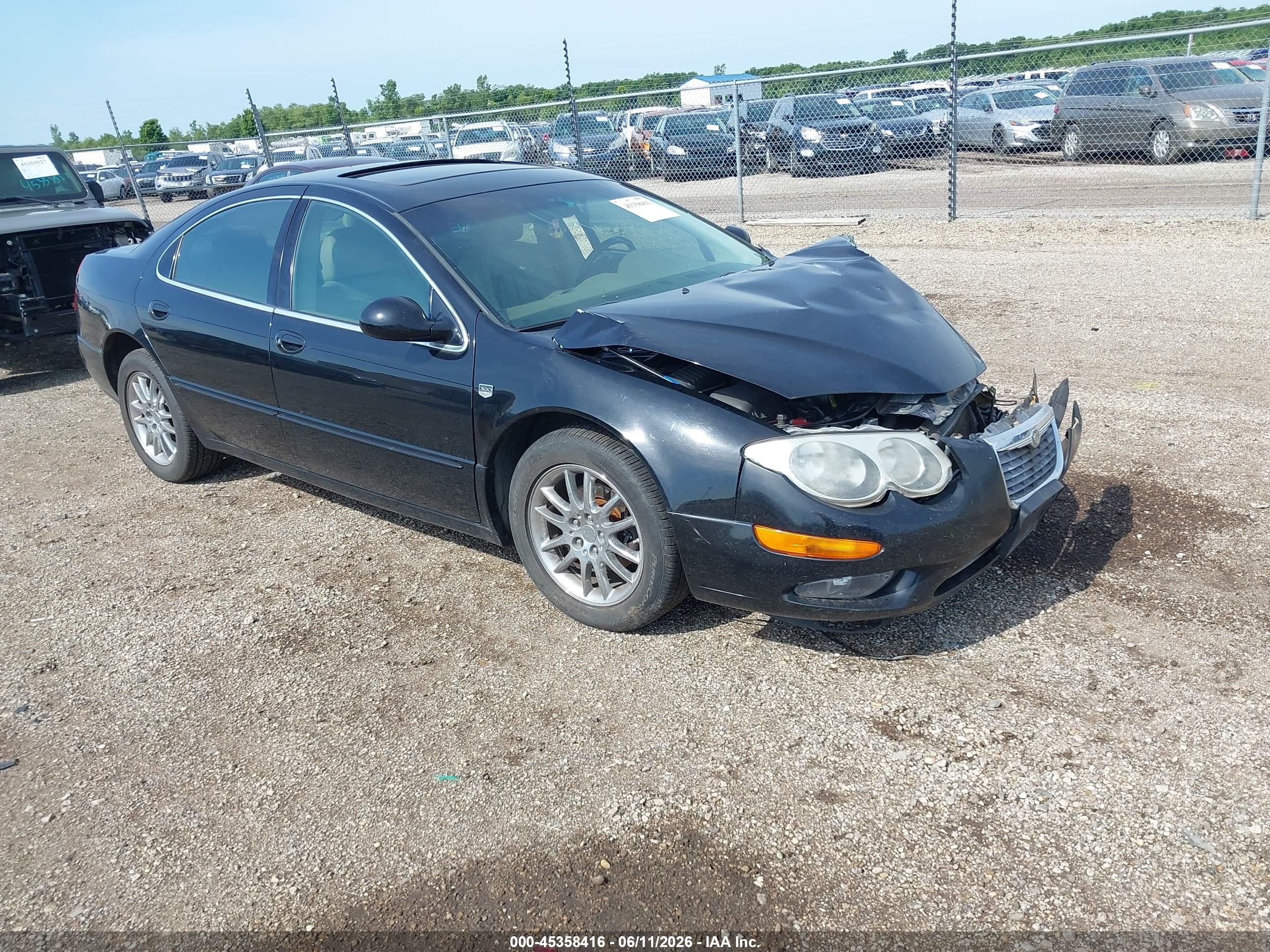 2002 Chrysler 300M M, VIN 2C3AE66G72H166936 — Перед