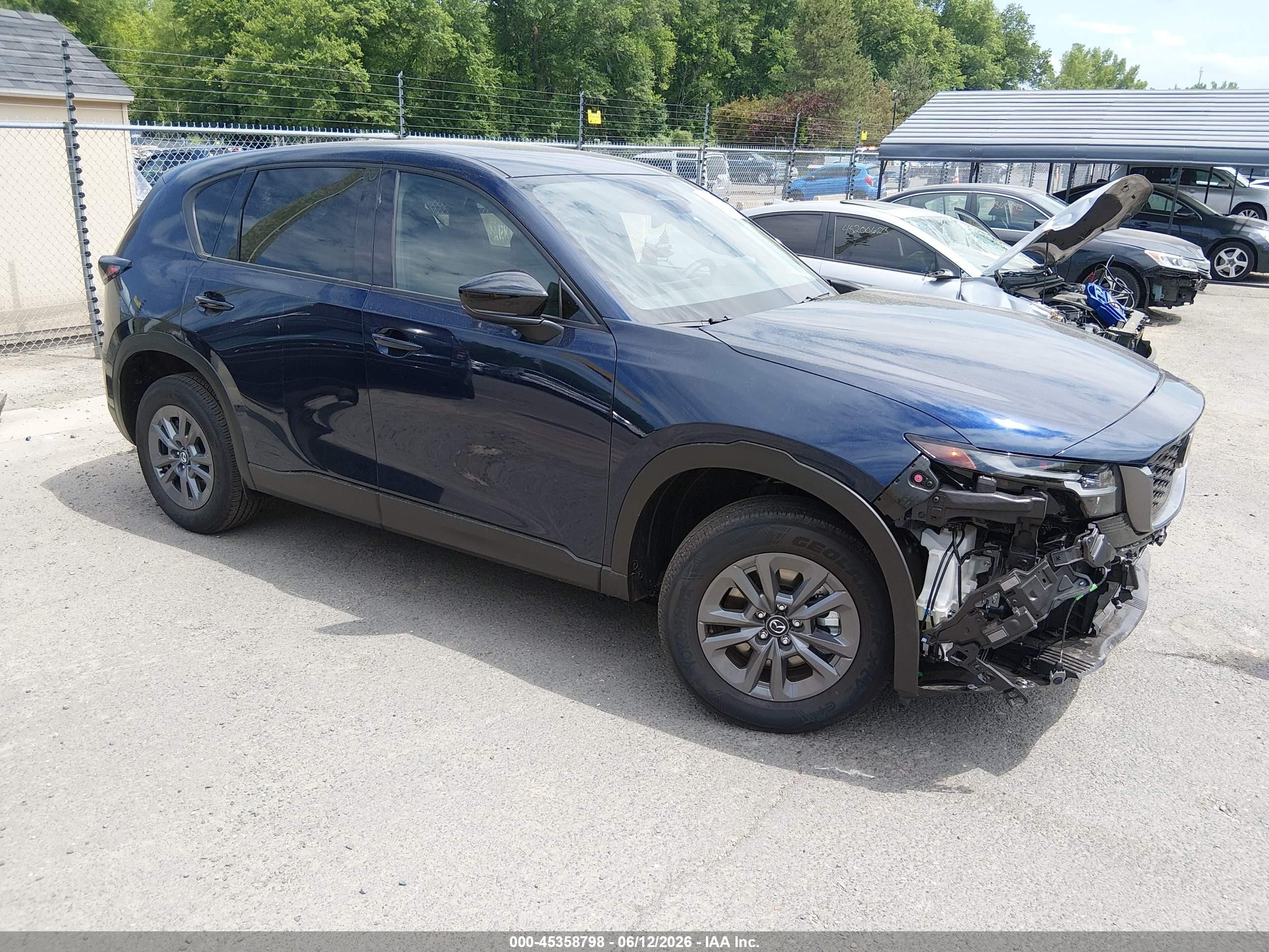 2026 Mazda CX-5 2.5 S Select, VIN JM3KMBHA6T0121083 — Front end
