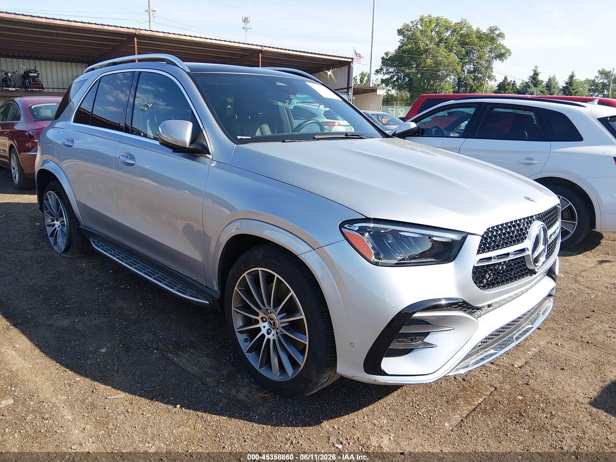 2024 Mercedes-Benz GLE 450, VIN 4JGFB5KE2RB171971 — Side