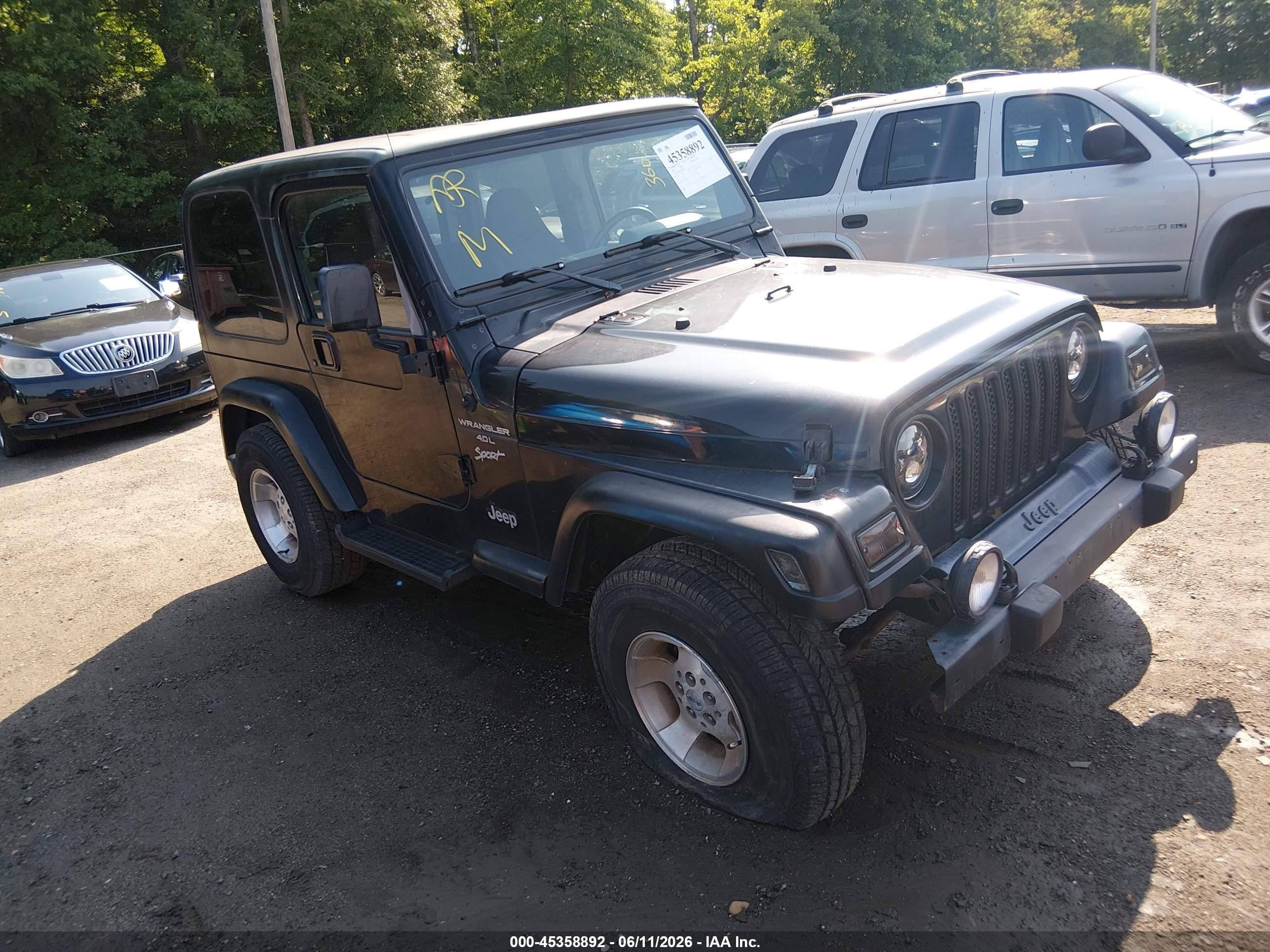 2001 Jeep Wrangler Sport, VIN 1J4FA49SX1P324403 — Обычный износ