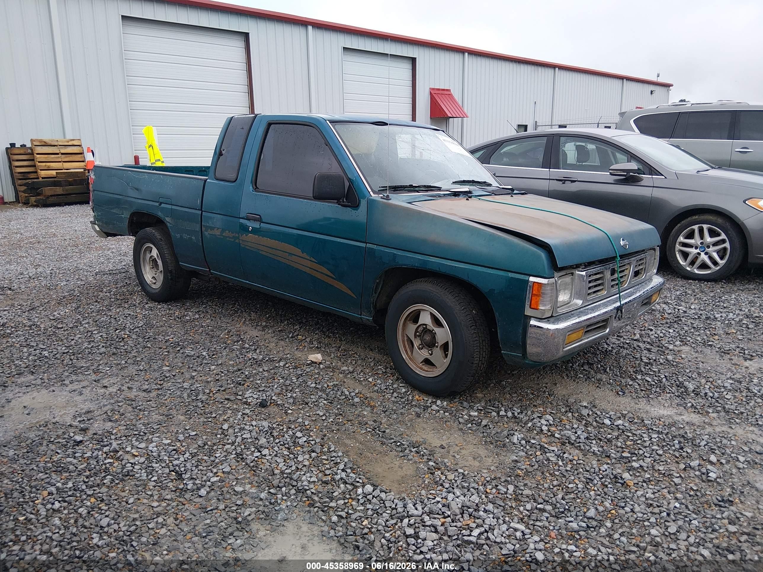 1995 Nissan Frontier, VIN 1N6SD16SXSC448627 — All over
