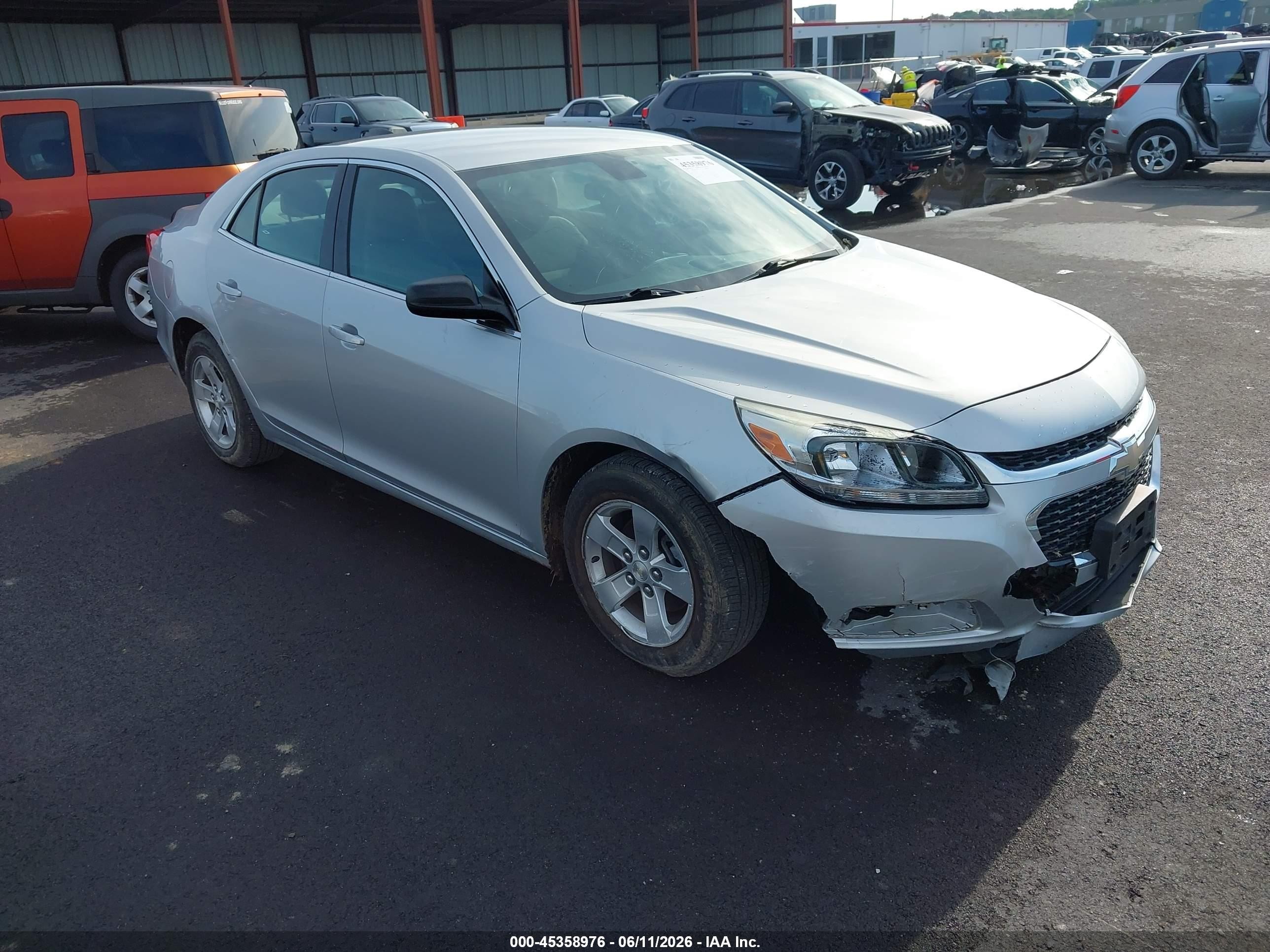 2015 Chevrolet Malibu LS, VIN 1G11B5SL3FF273080 — Front end