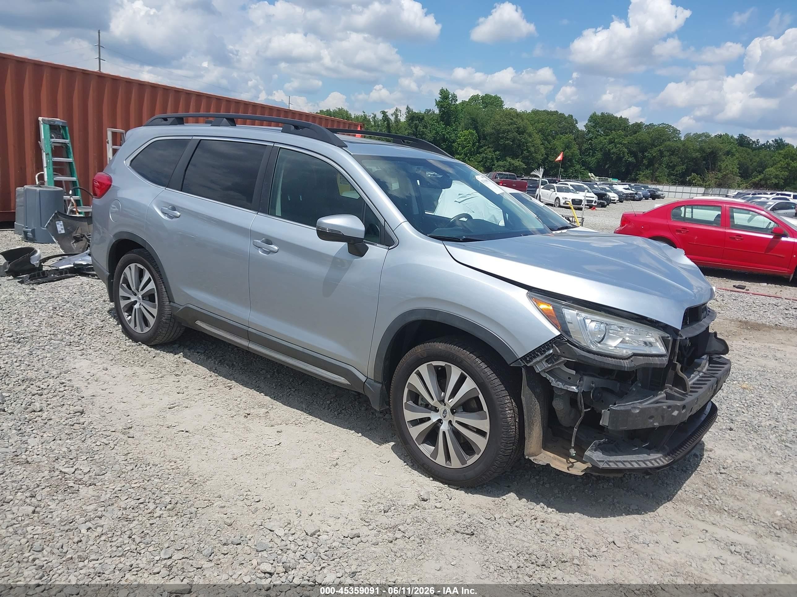 2020 Subaru Ascent Limited, VIN 4S4WMAPD4L3412773 — Front end