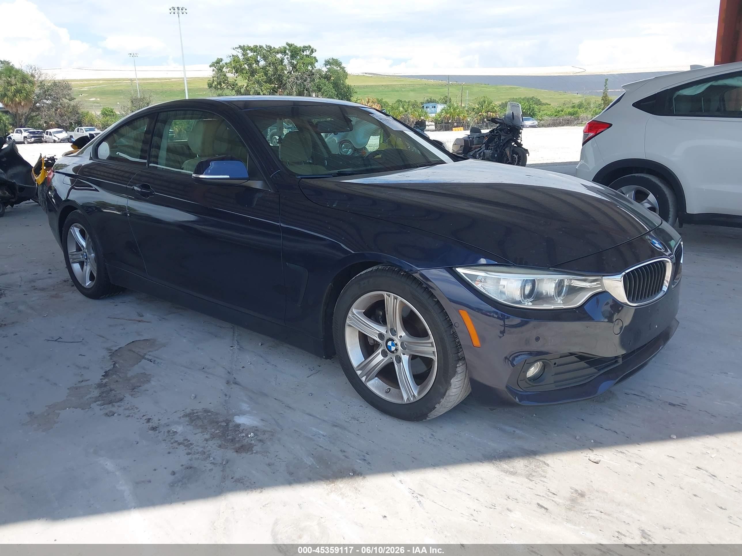 2014 BMW 4 Series 428i, VIN WBA3N7C55EK221021 — Normal wear