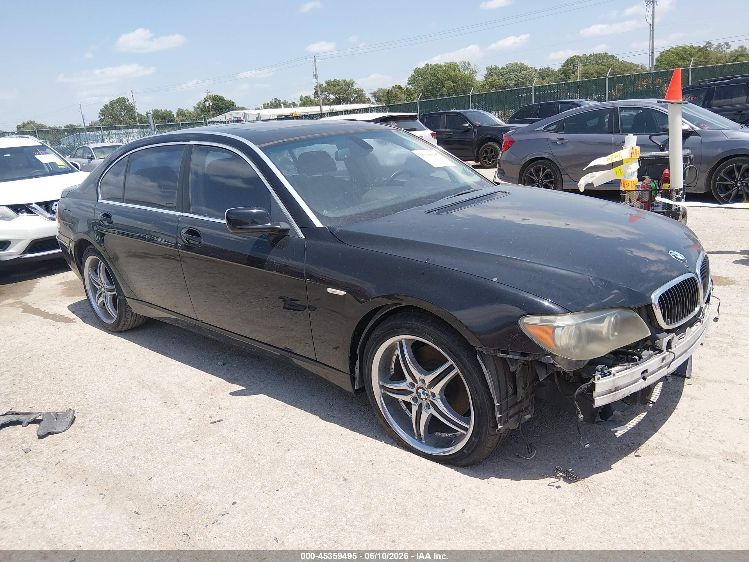 2006 BMW 7 Series 750Li, VIN WBAHN83516DT63951 — Front end