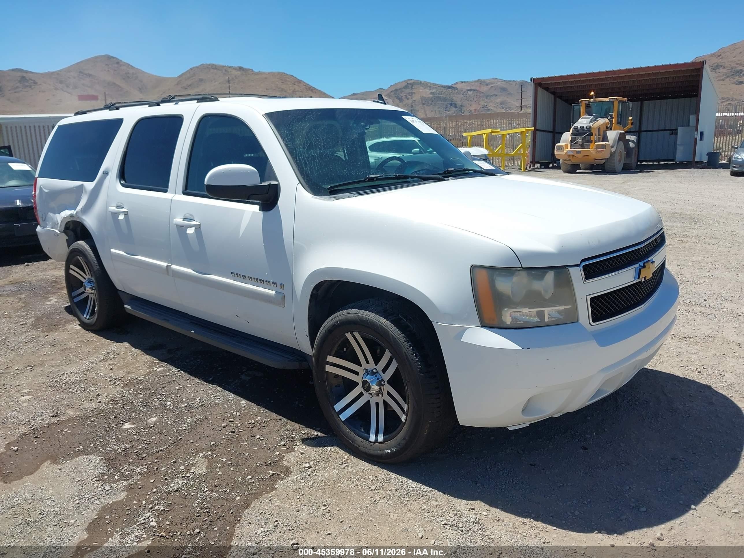 2007 Chevrolet Suburban LTZ, VIN 1GNFK16347J214402 — Rear end