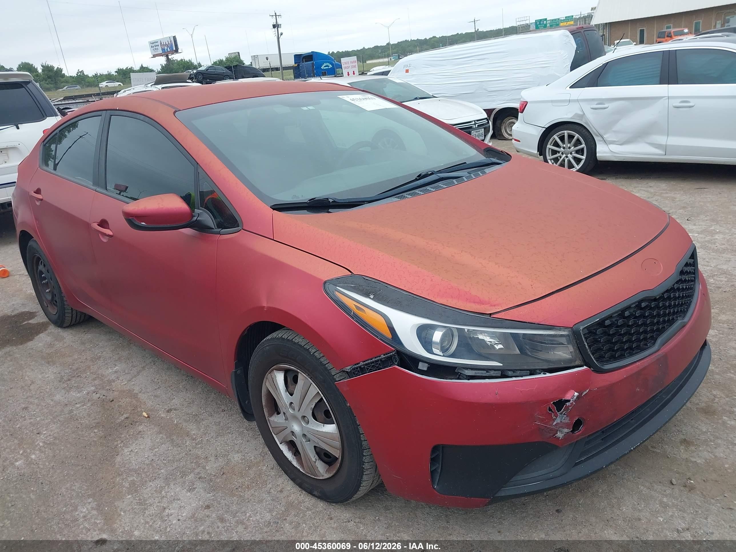 2018 Kia Forte LX, VIN 3KPFL4A76JE195311 — All over