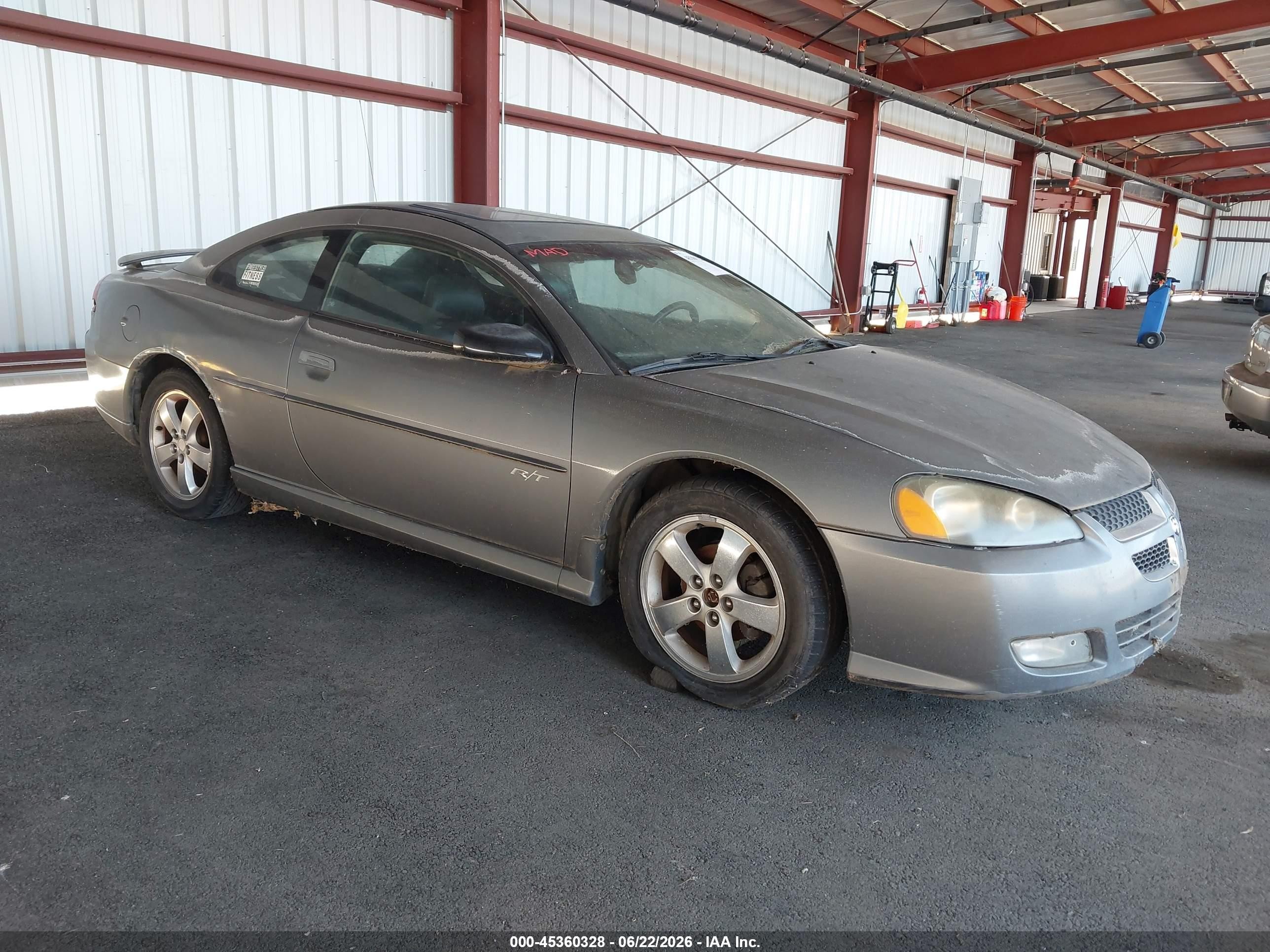 2004 Dodge Stratus R/T, VIN 4B3AG52H74E072614 — Normal wear