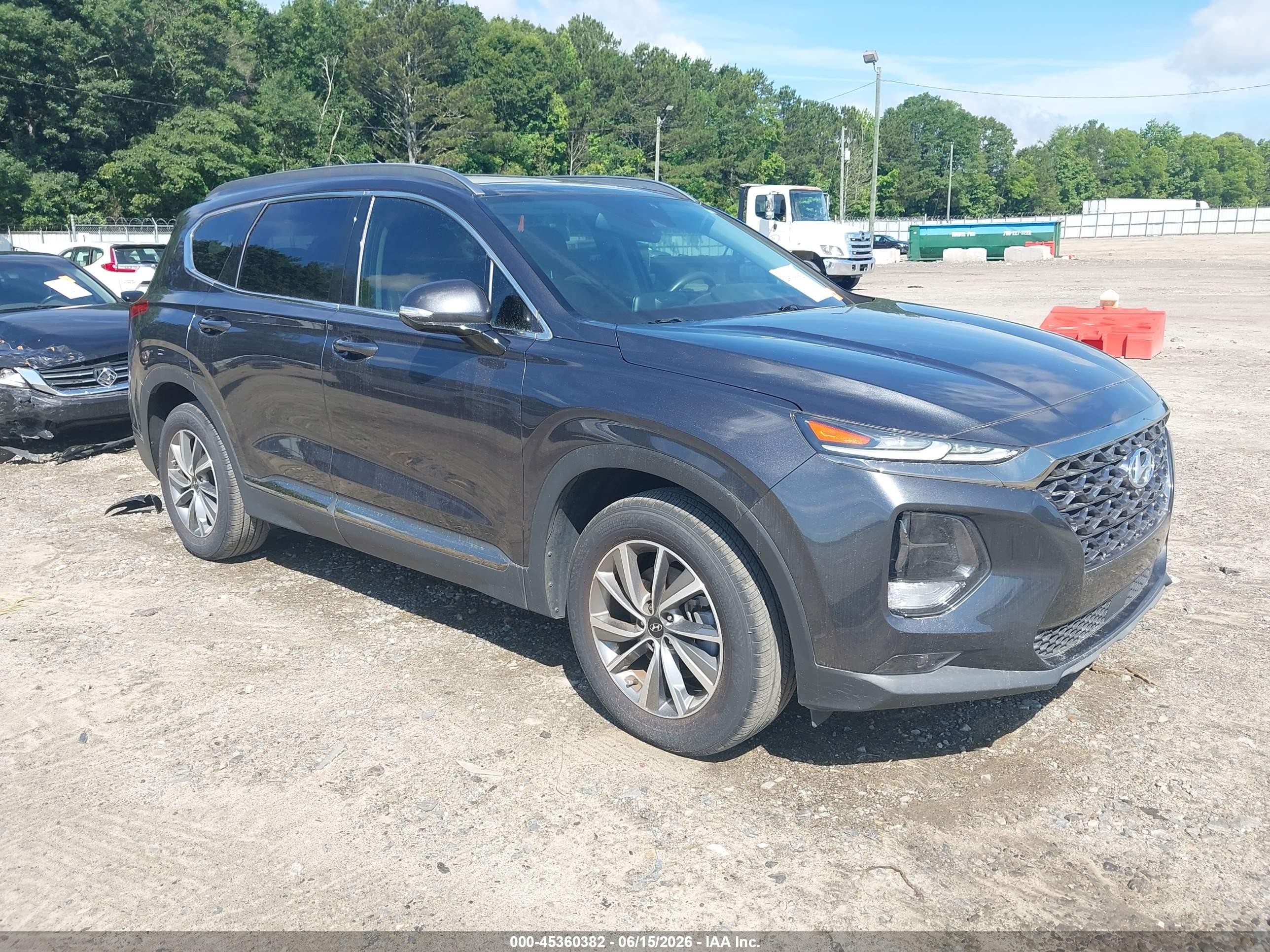 2020 Hyundai Santa Fe Limited, VIN 5NMS53AD3LH190393 — Side