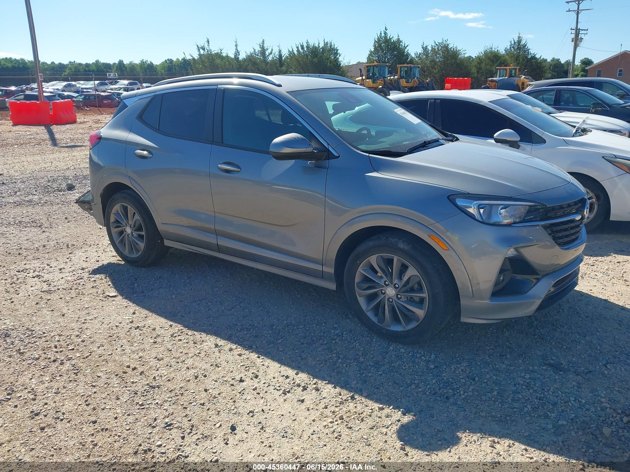 2023 Buick Encore GX Select, VIN KL4MMDSL2PB006055 — Зад