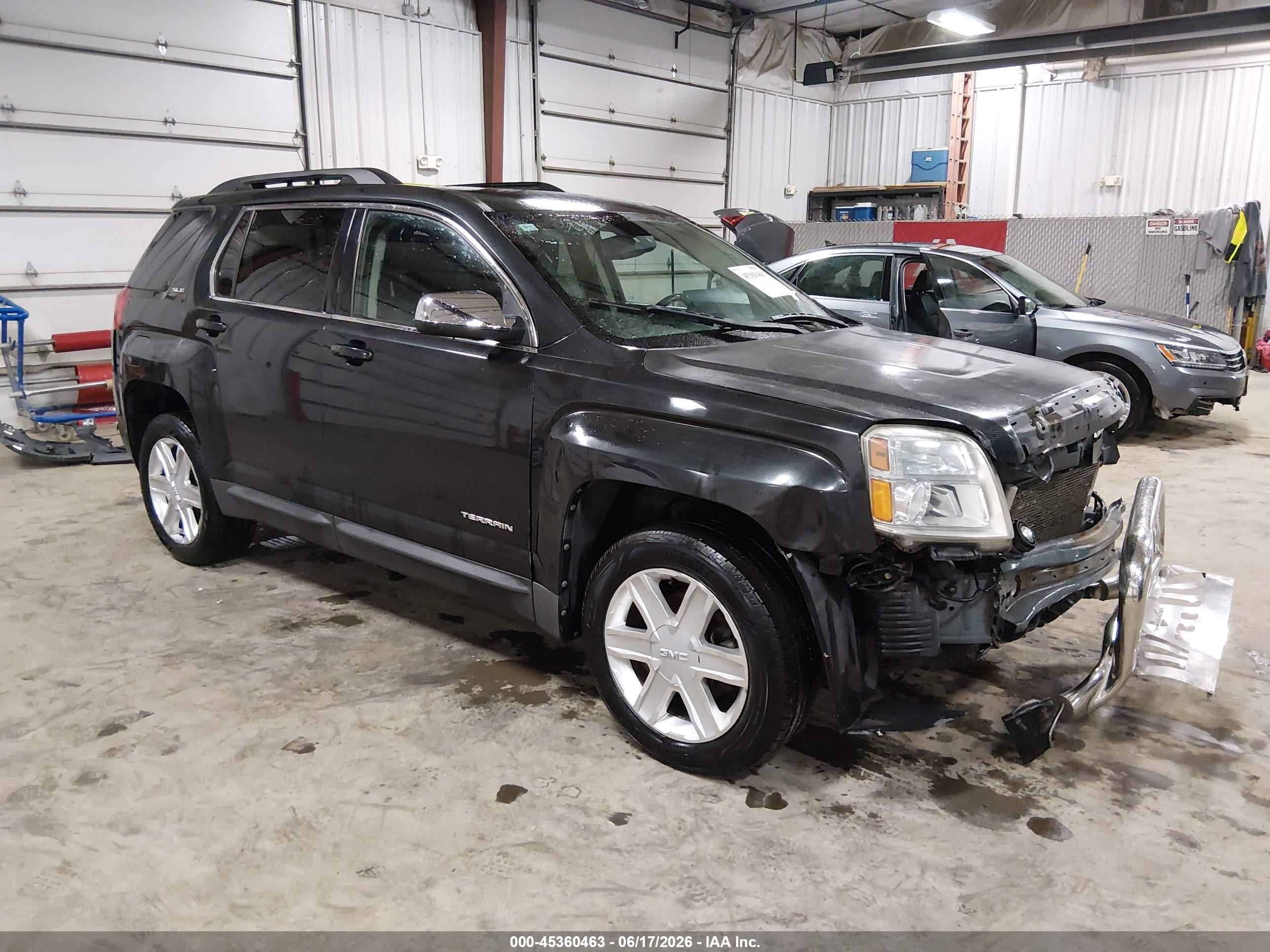 2011 GMC Terrain SLE-2, VIN 2CTFLSE59B6383159 — Front end
