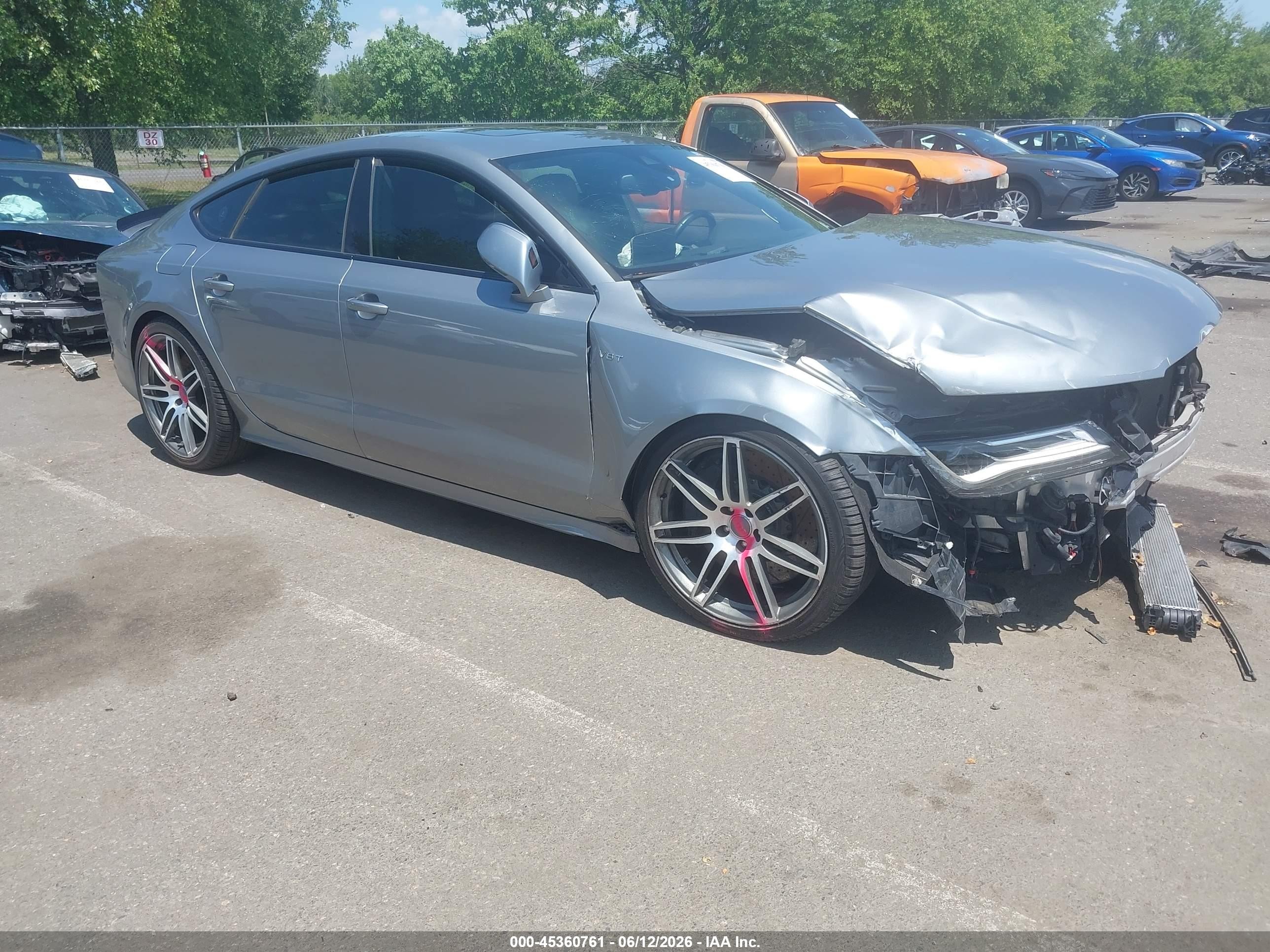 2014 Audi S7 Prestige, VIN WAUW2AFC7EN085826 — Front end
