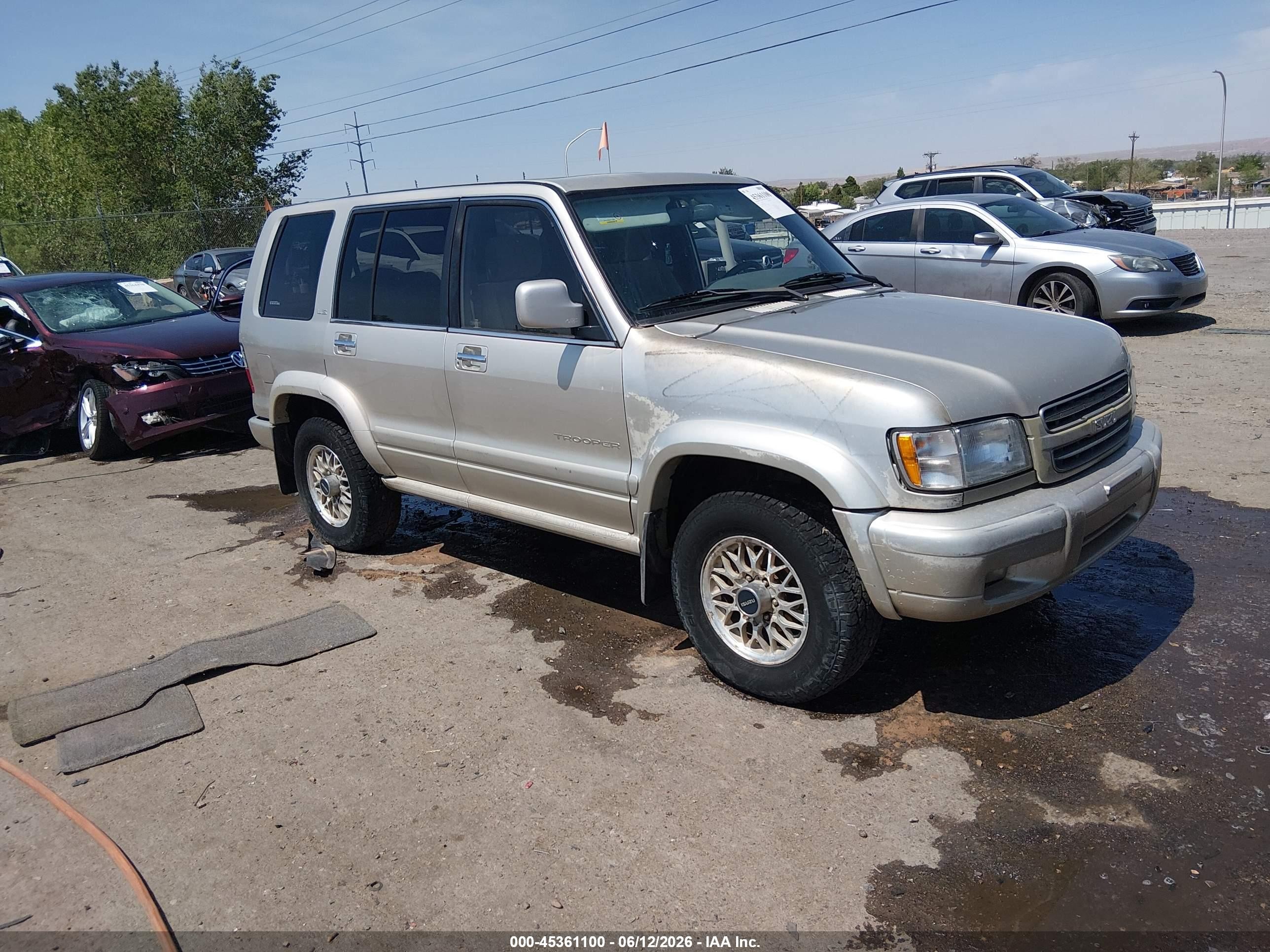 2001 Isuzu Trooper S, VIN JACDJ58X017J07070 — Normal wear