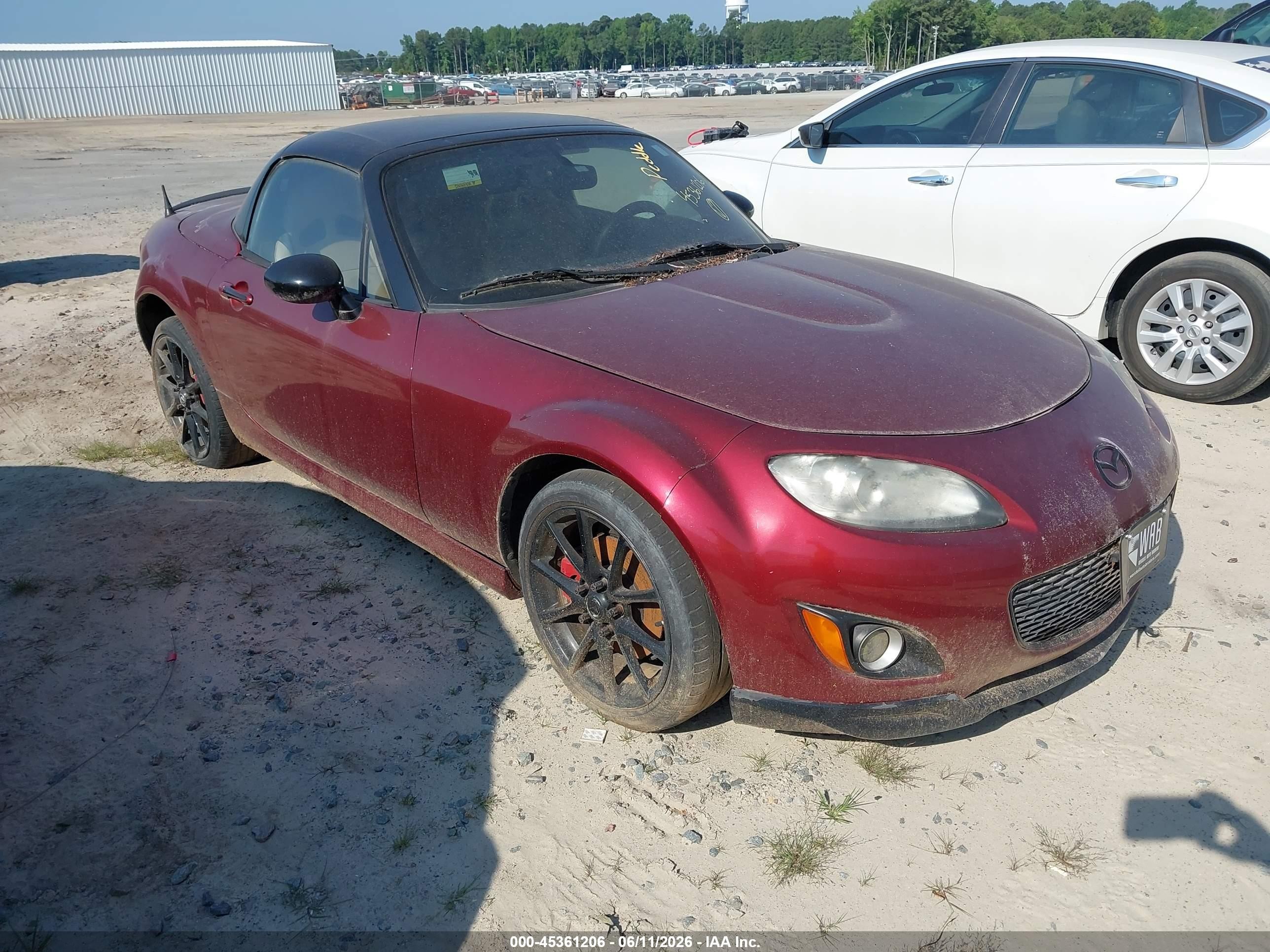2009 Mazda MX-5 Miata Sport, VIN JM1NC26F490202454 — Normal wear