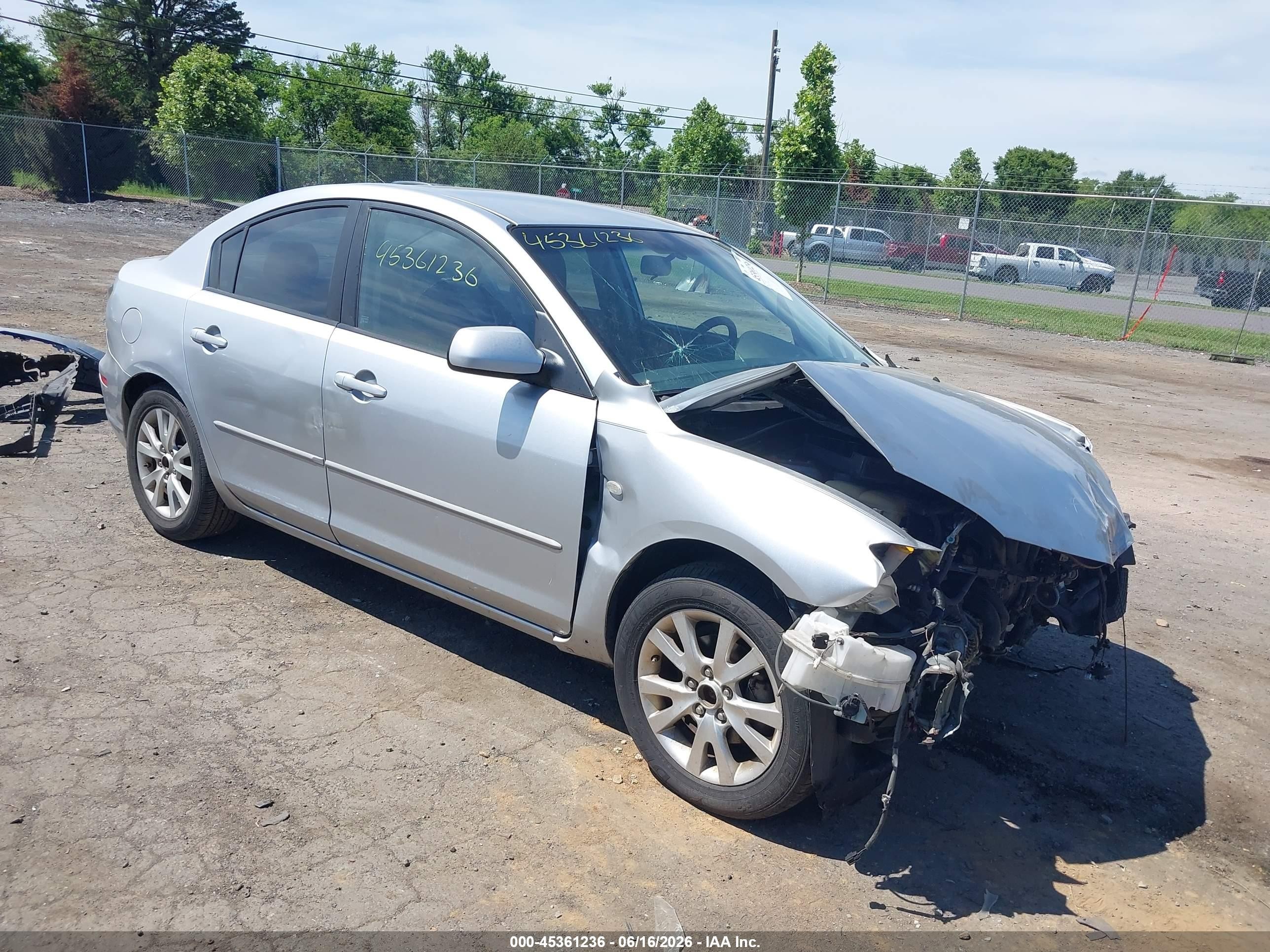 2007 Mazda 3 i Touring, VIN JM1BK12F471673470 — Front end