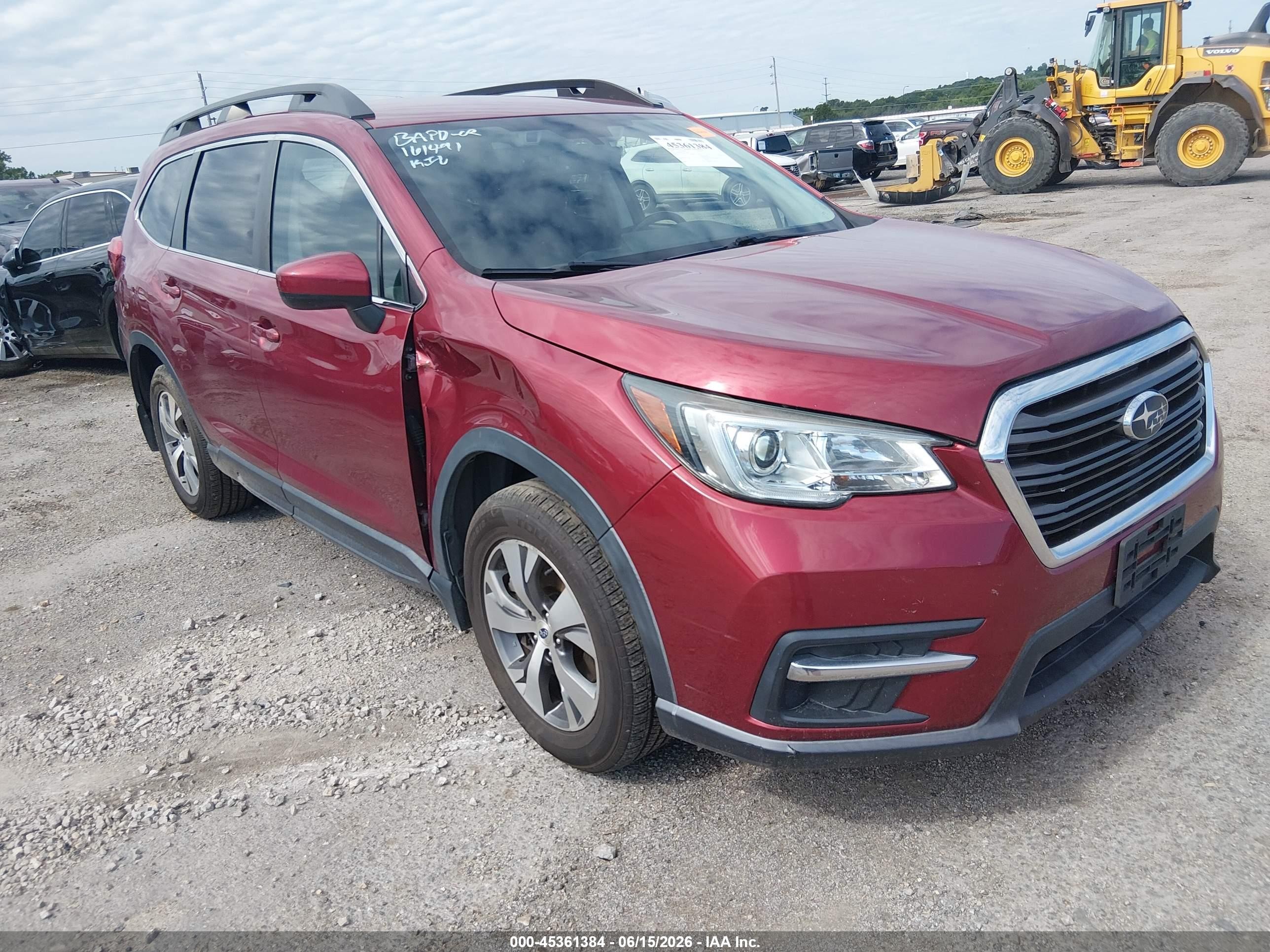 2020 Subaru Ascent Premium, VIN 4S4WMAFD6L3416499 — Rear end