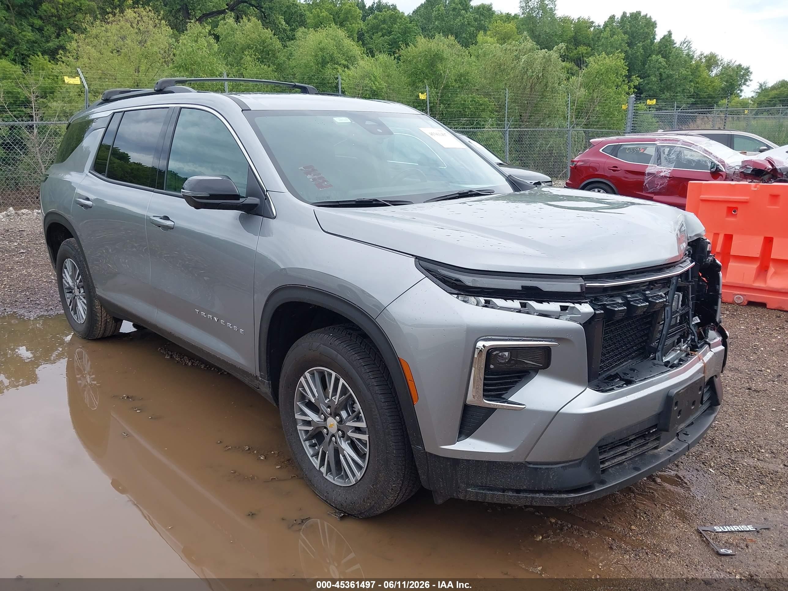 2025 Chevrolet Traverse FWD LT, VIN 1GNERGRS2SJ300409 — All over
