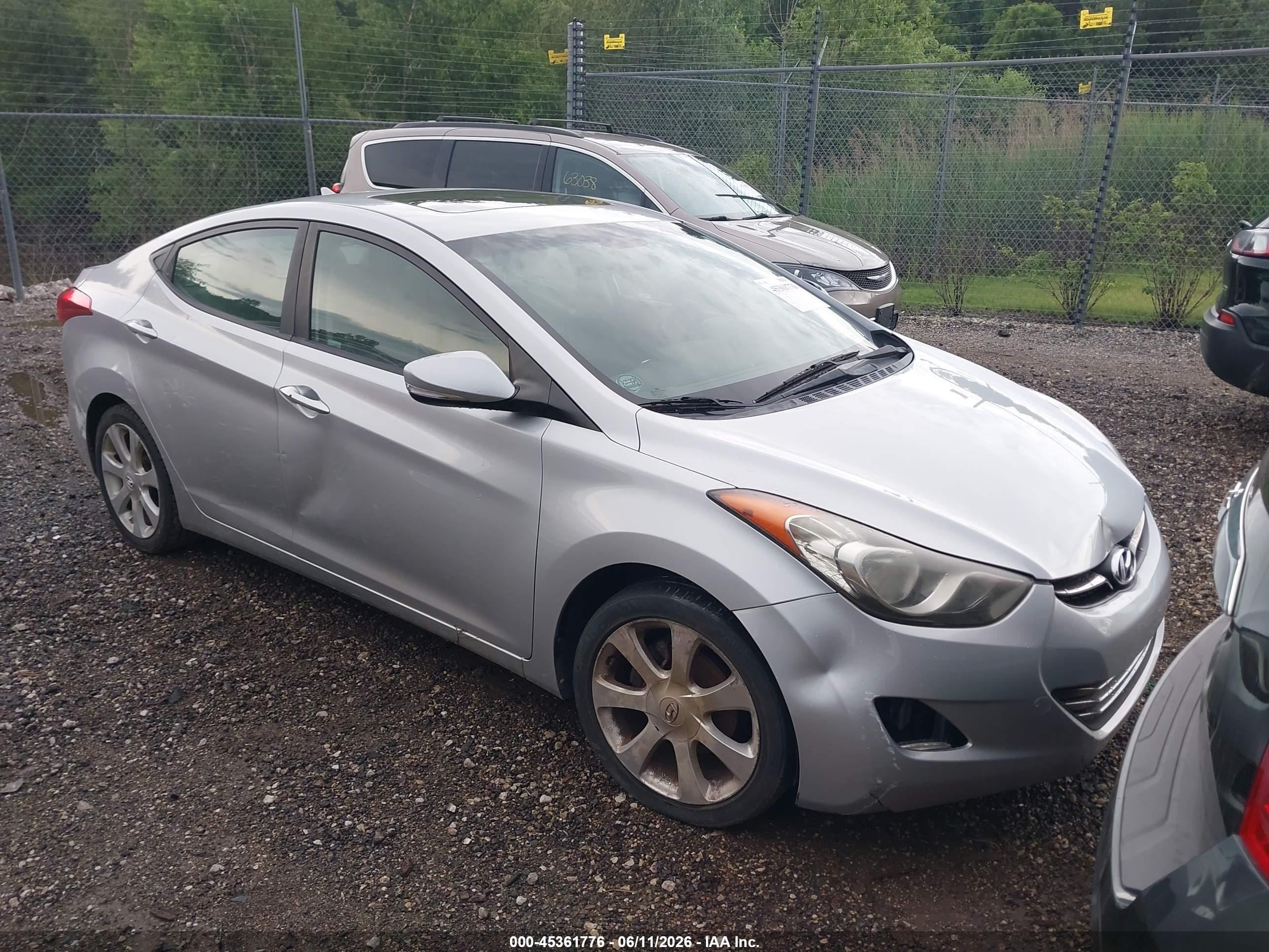 2012 Hyundai Elantra Limited, VIN 5NPDH4AE0CH092987 — Normal wear
