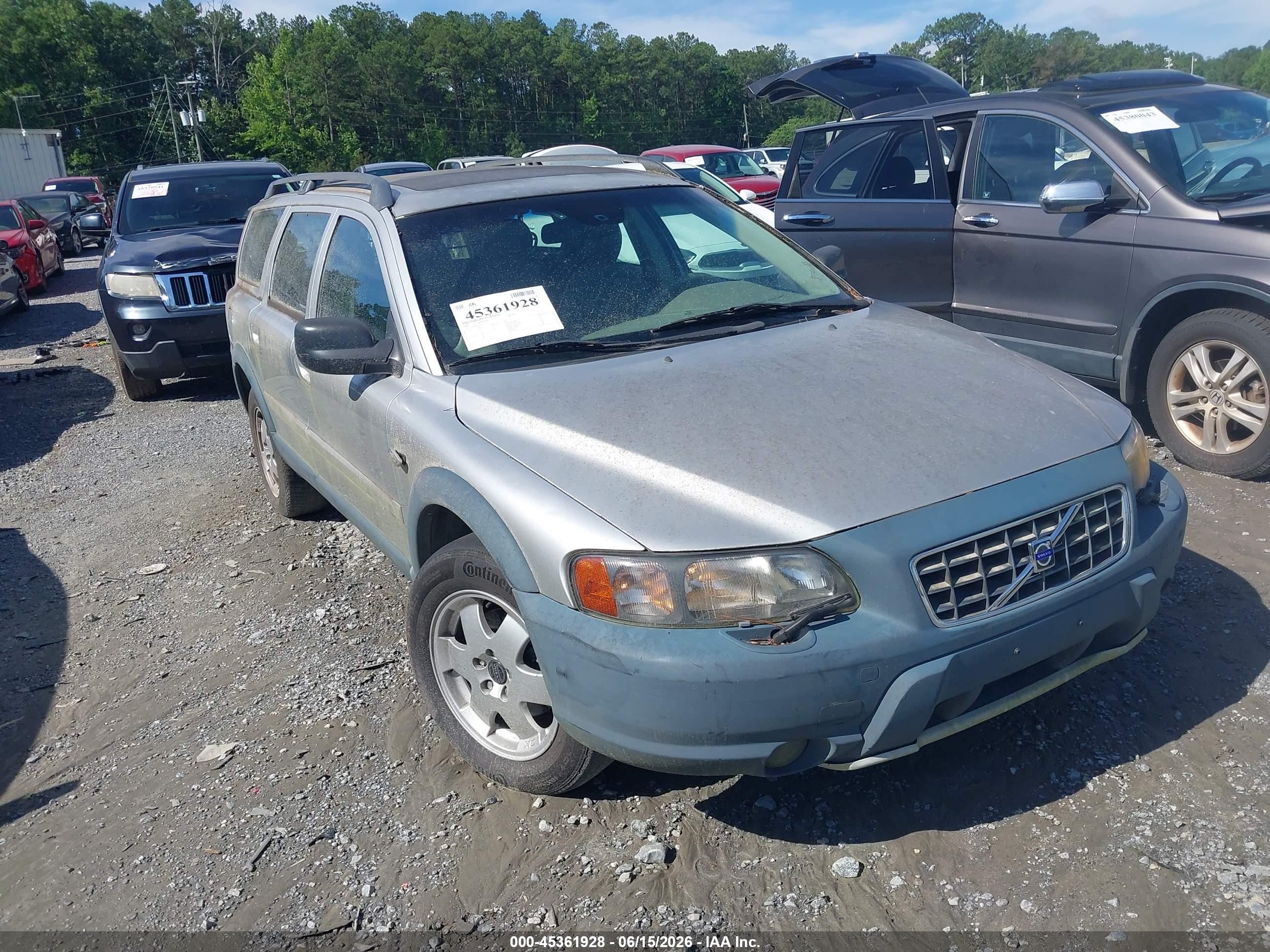 2003 Volvo V70 XC70, VIN YV1SZ59H931102068 — Water / flood